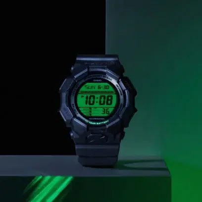 CASIO〉 G-SHOCK GD-010BEG-1JF — BLACK AND ELECTRO GREENの大画面