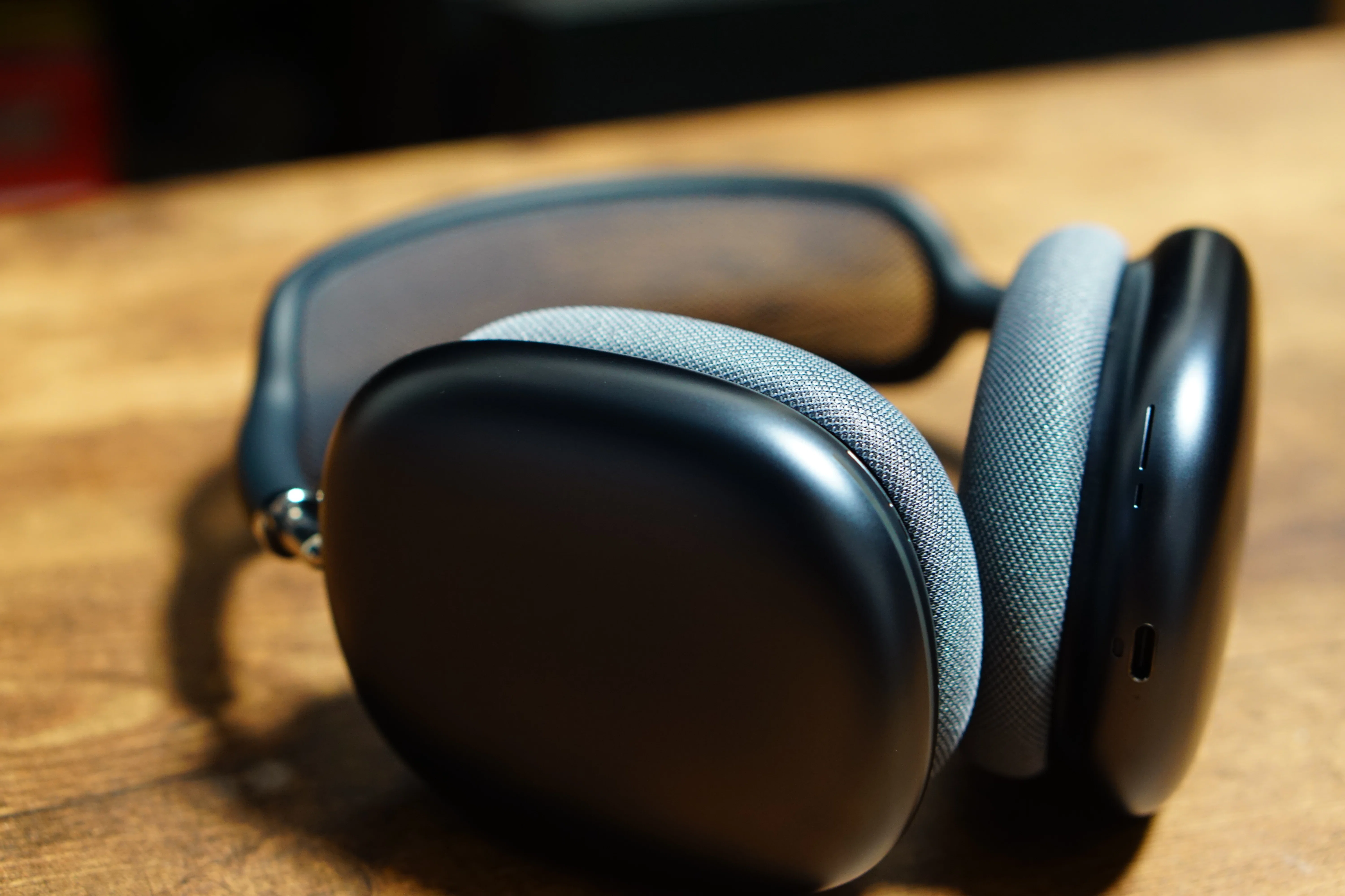 正直レビュー】新型AirPods Max 2はAirPods Proを超えられるのか｜きゆ