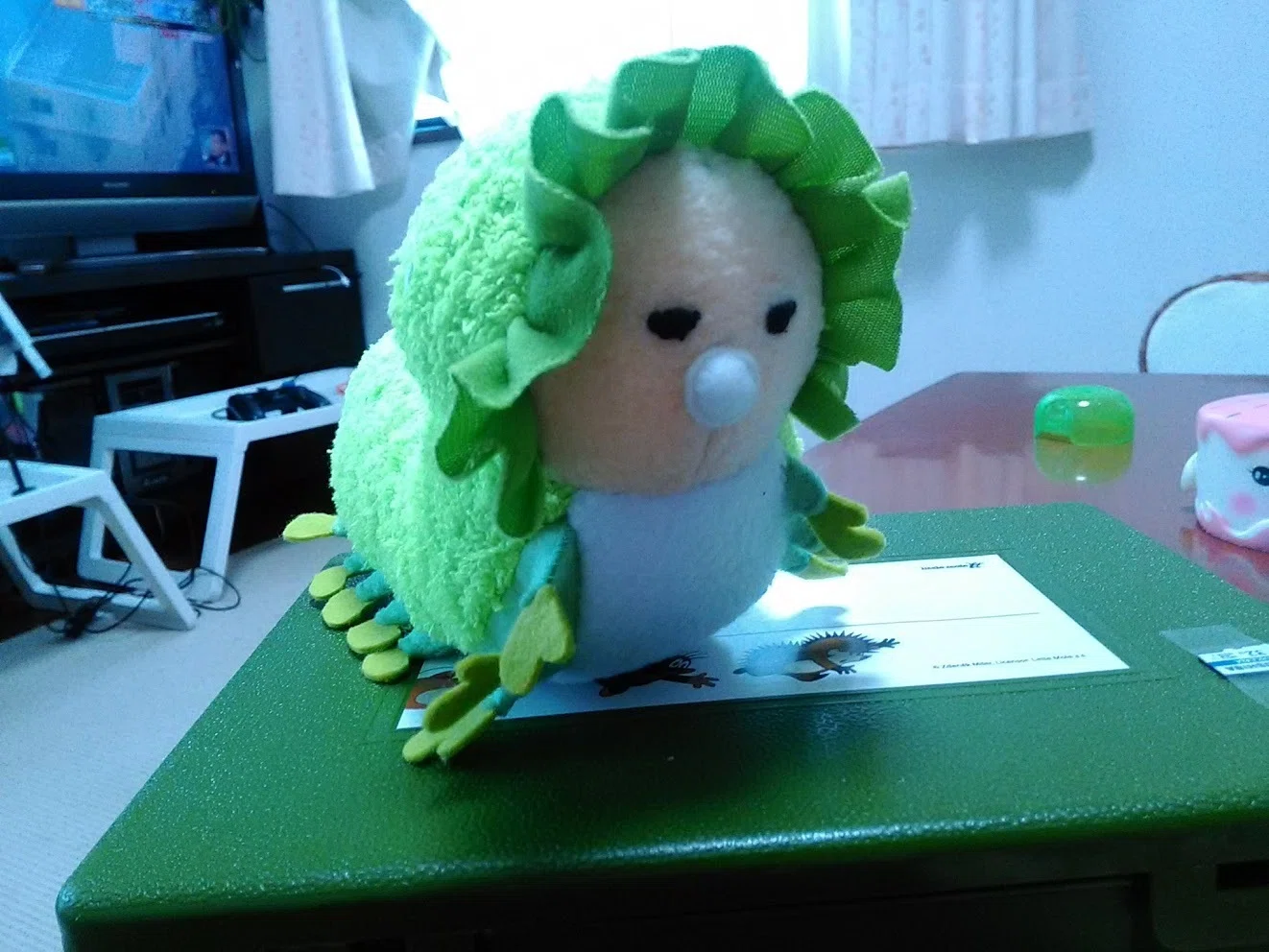 【色違い】白毛玉くん【ハンドメイドぬいぐるみ】 ぬいぐるみ作家！名乗る前のぬいぐるみ】写真ダイジェスト!!｜マデダ