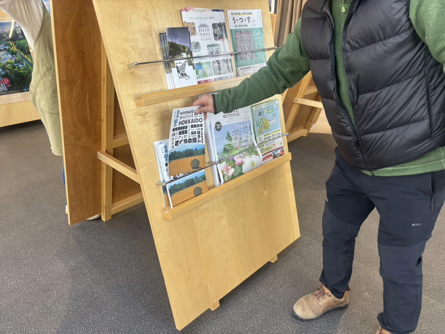 ついに完成！清里町ガイドブック、まちに飛び出しました！｜北海道清里
