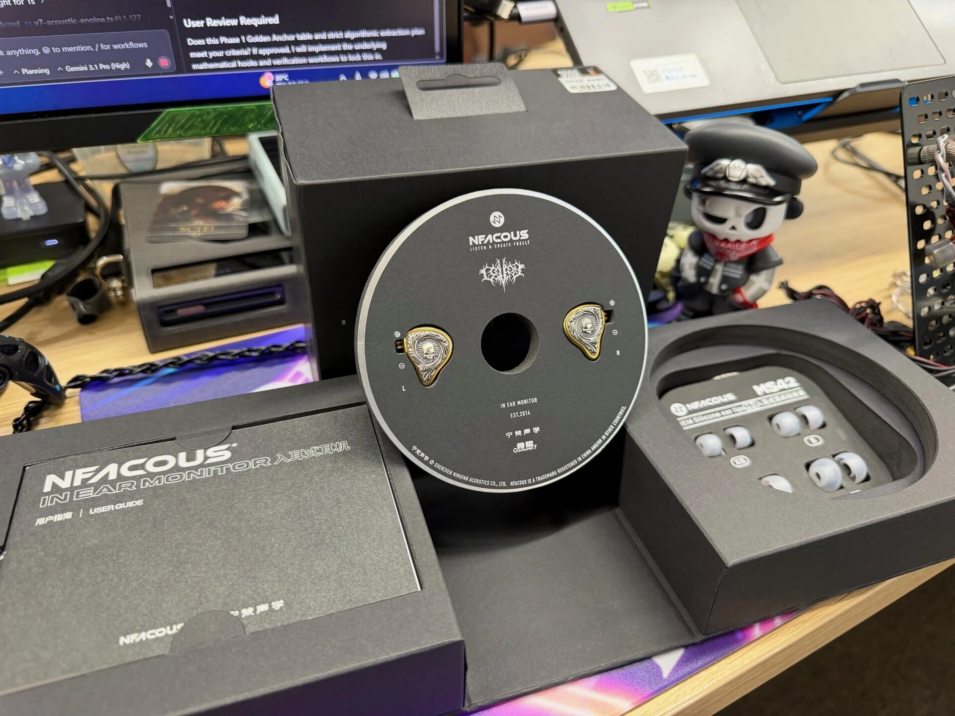 NF ACOUS NM25 Ossuary Silver Edition はなぜモニター機を“崩した