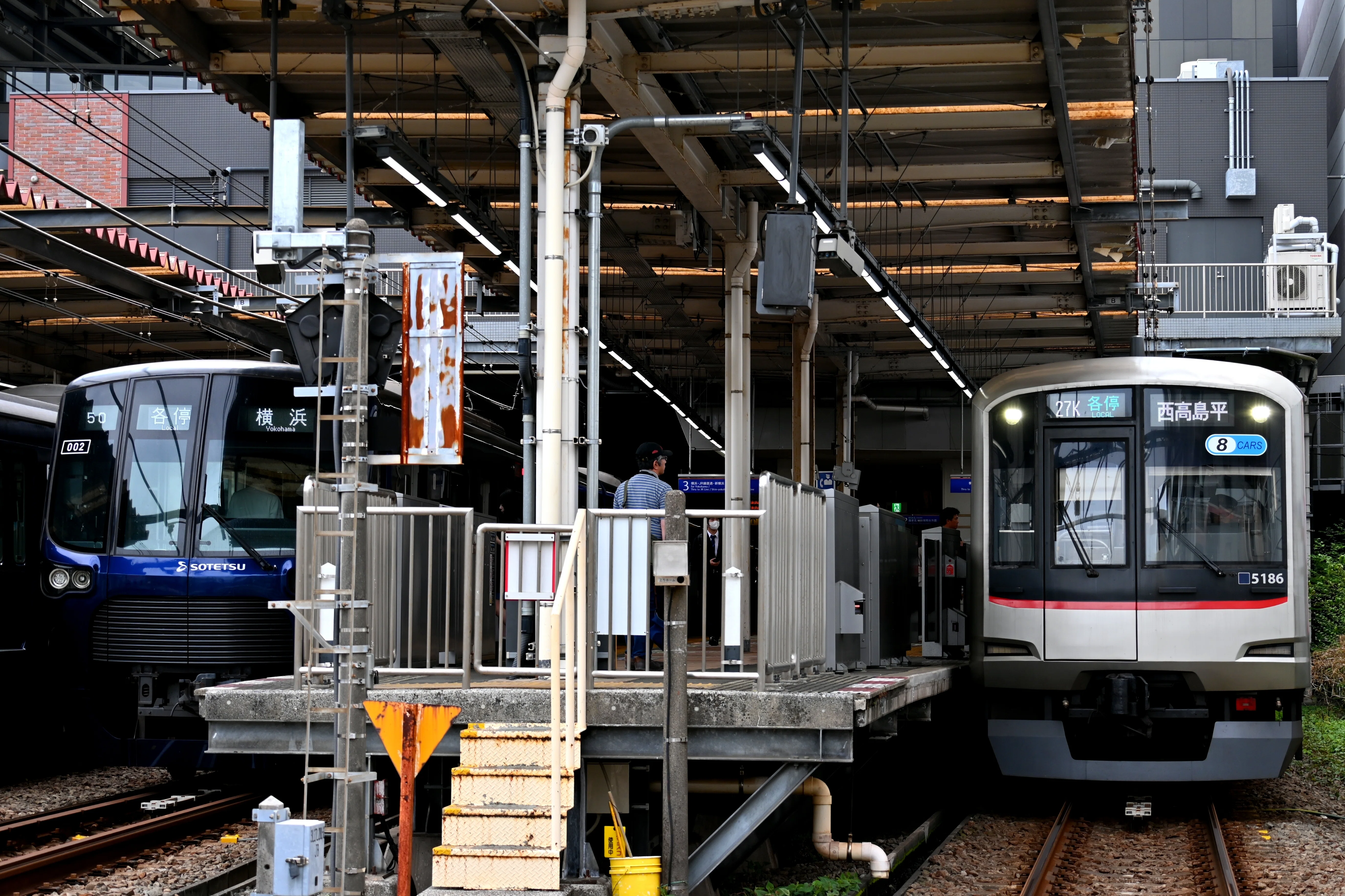 蘇鉄　大小3本 相模鉄道 再びの新系列「13000系」を追う！｜隣の芝生は隣の芝生