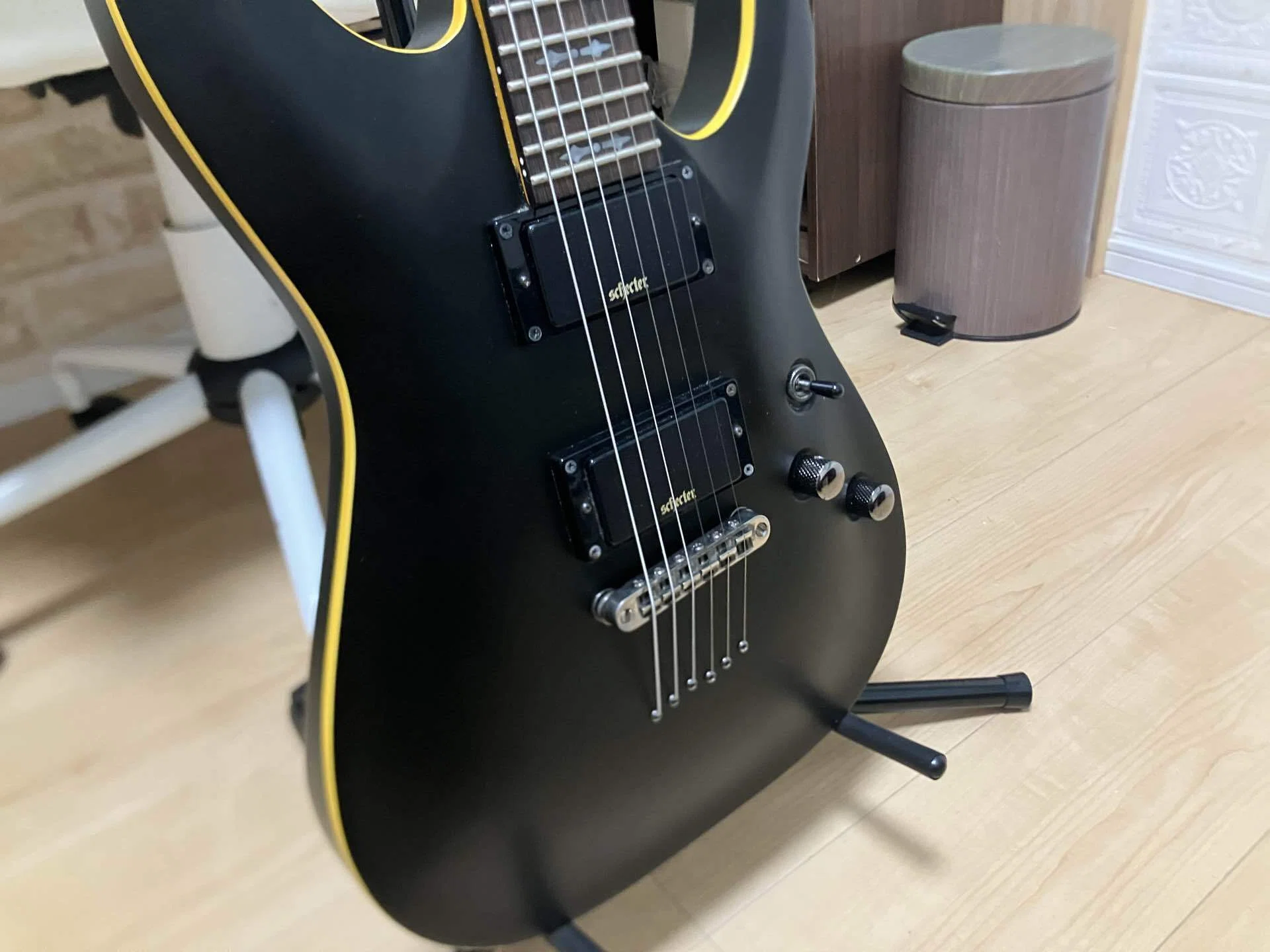レビュー】Schecter Demon-6｜la Pucelle