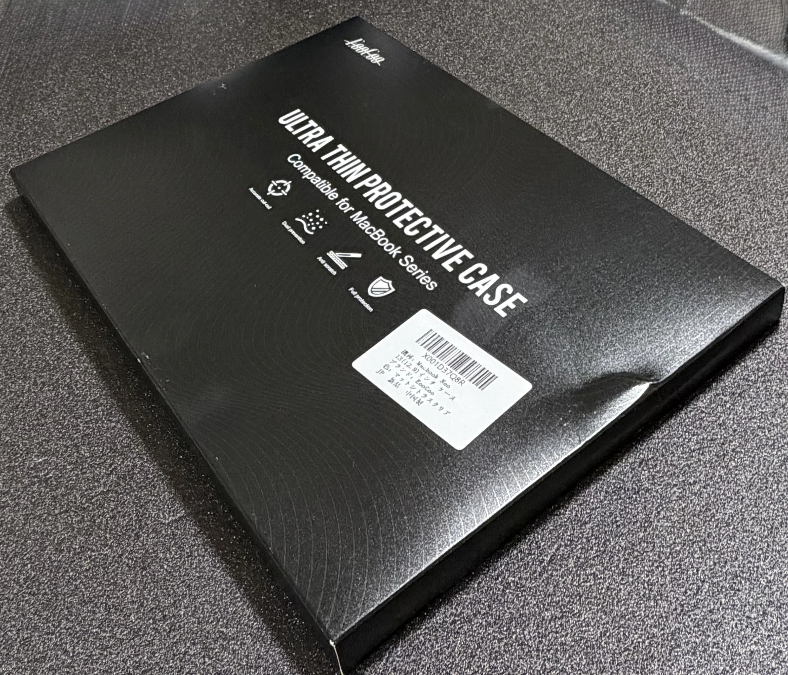 MacBook Neo 専用ハードカバー（色付き）を買ってみた｜装着感と見た目