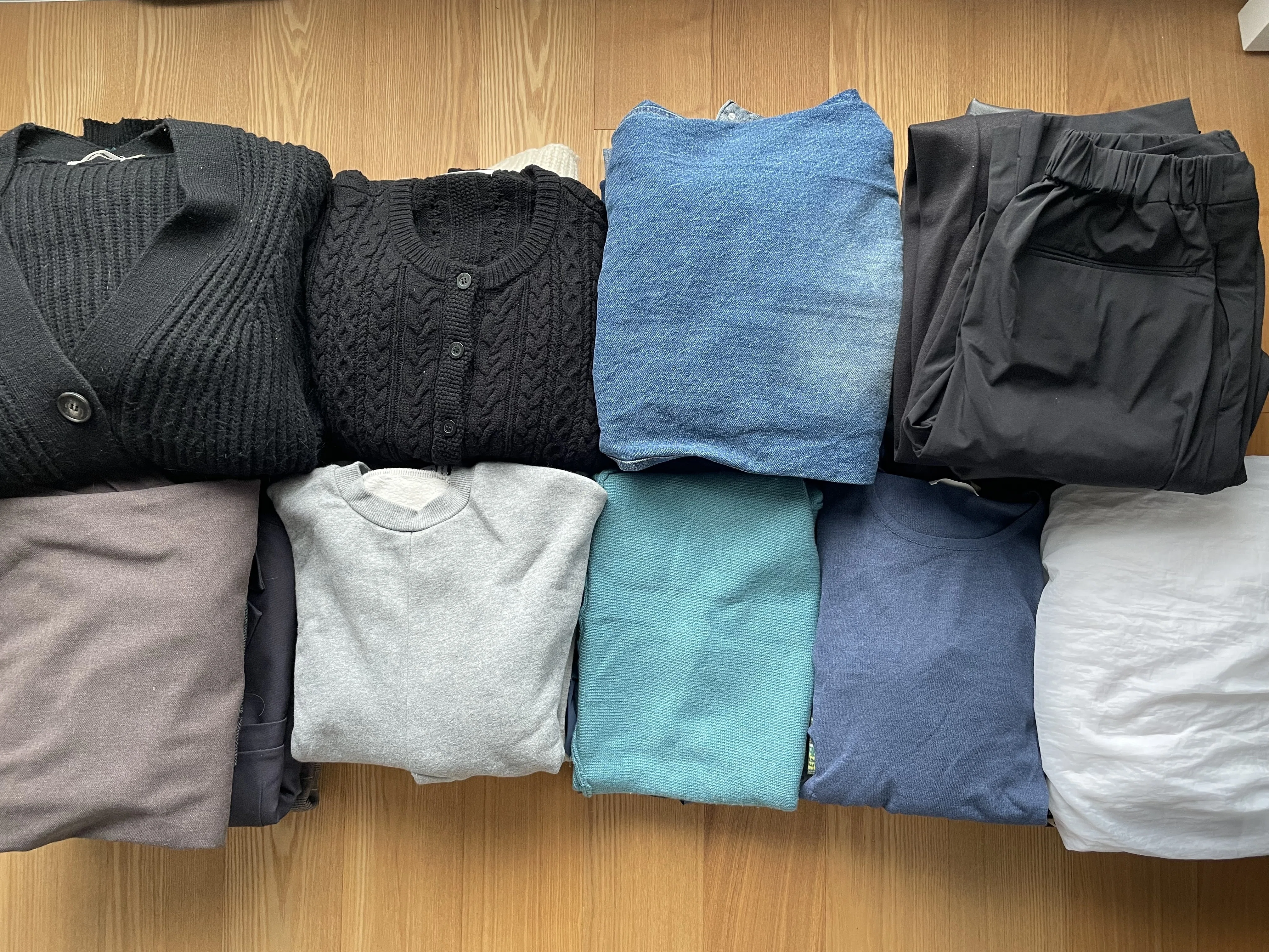 やっと分かってきた！ 服の断捨離のコツ｜pictoria