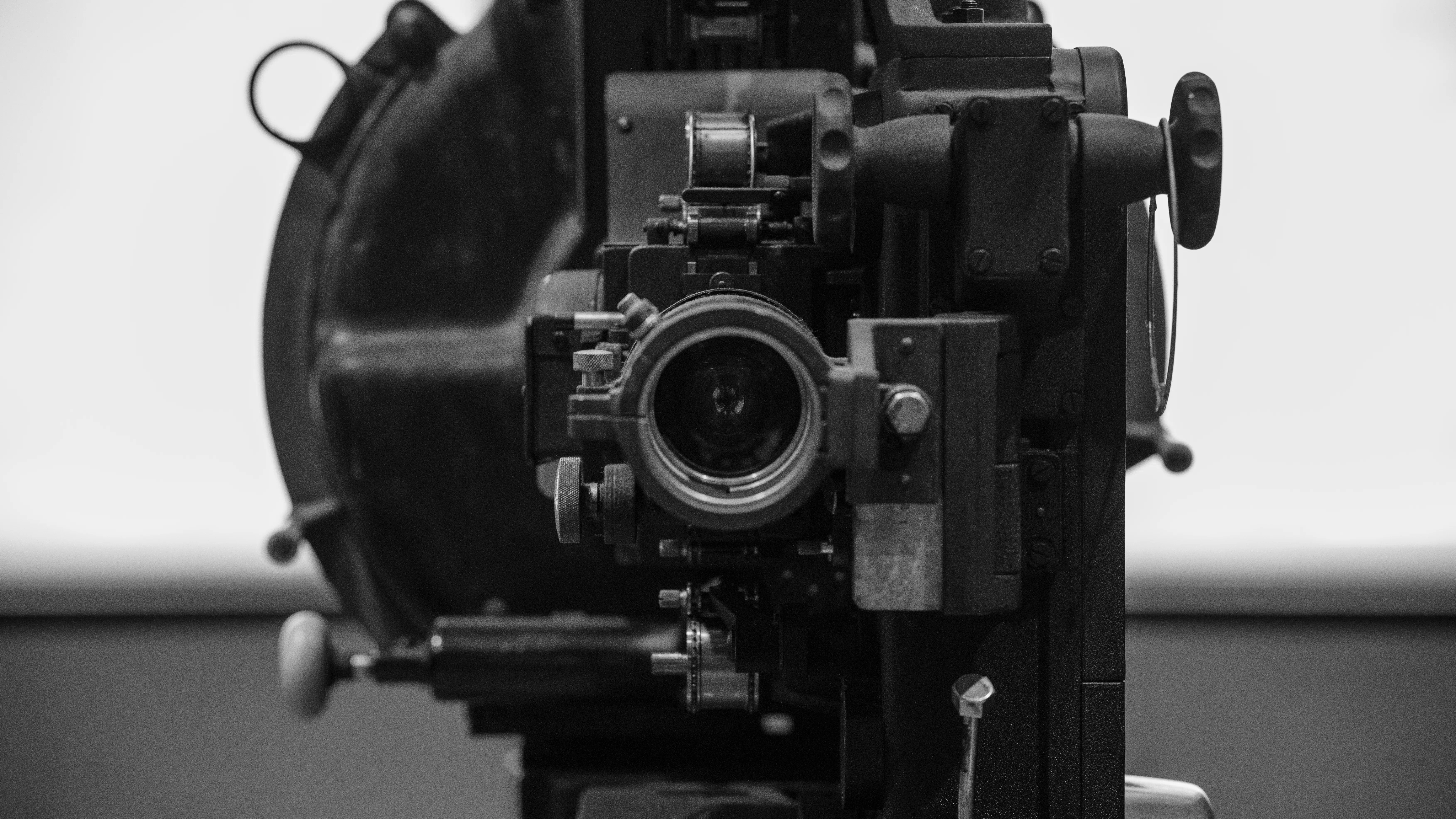 66 85mmはポートレートだけじゃないぞスナップ｜Viltrox AF 85mm F2.0