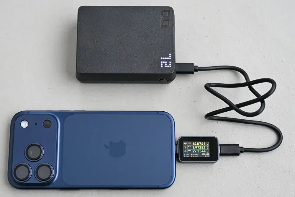 Reviewing the CIO SMARTCOBY TRIO 35W SS 20000mAh! Eliminate