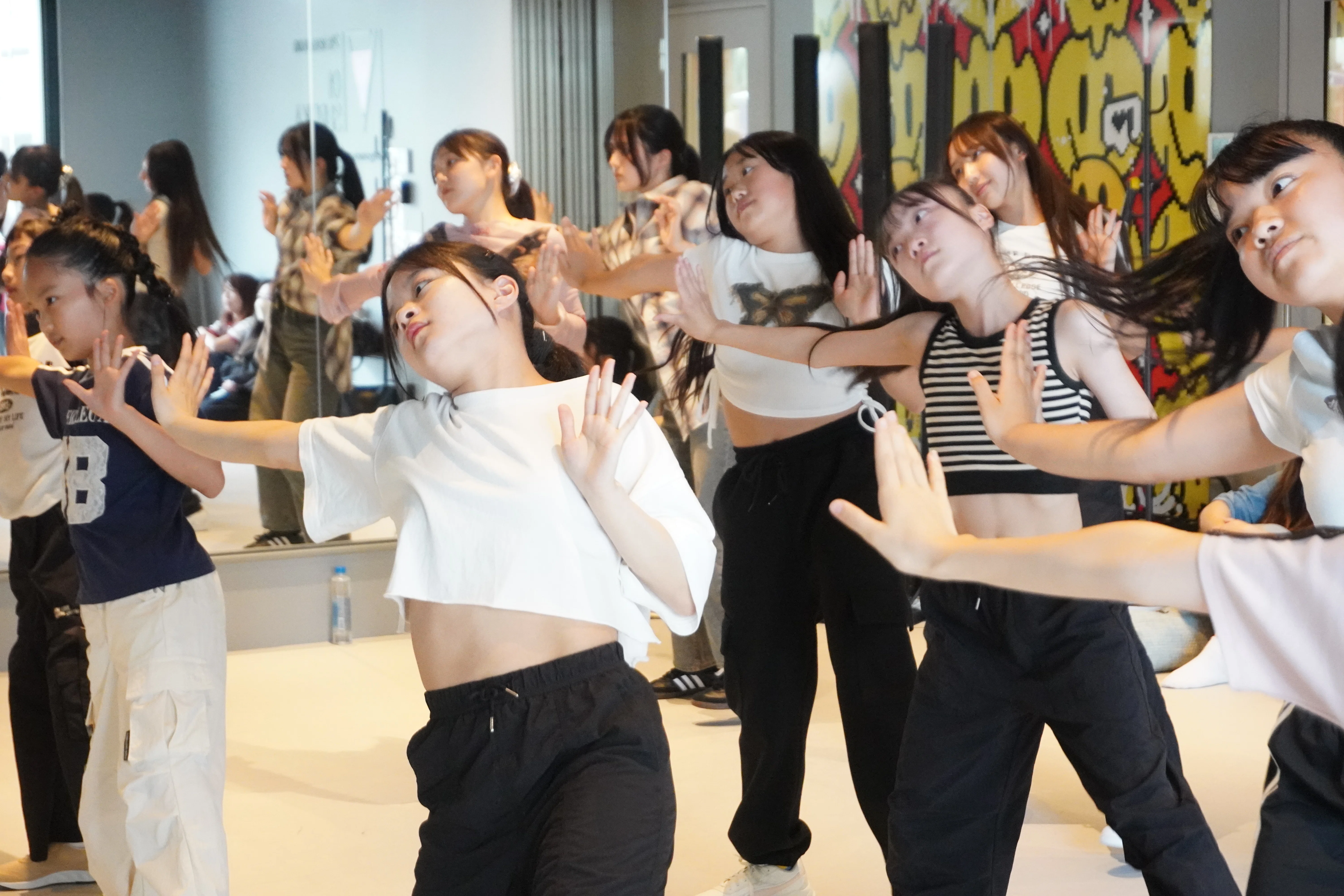 静岡】K-POPダンスワークショップ｜Dance it Up × アイブル静岡の少