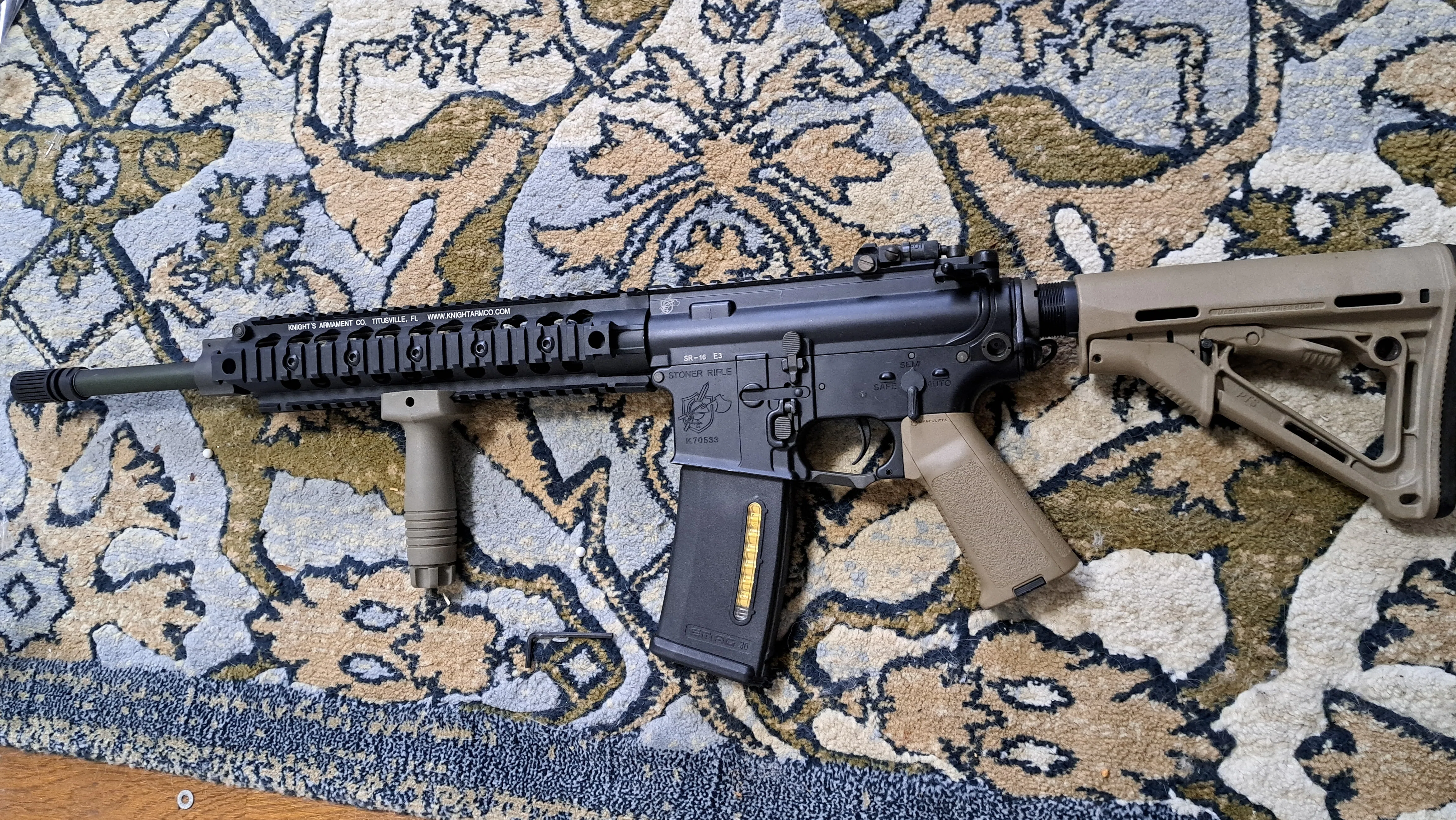 KING ARMS SR16E3 KA-AG-33 電動ガンレビュー キングアームズ KING ARMS SR16E3 KA-AG-33 電動ガンレビュー キングアームズ