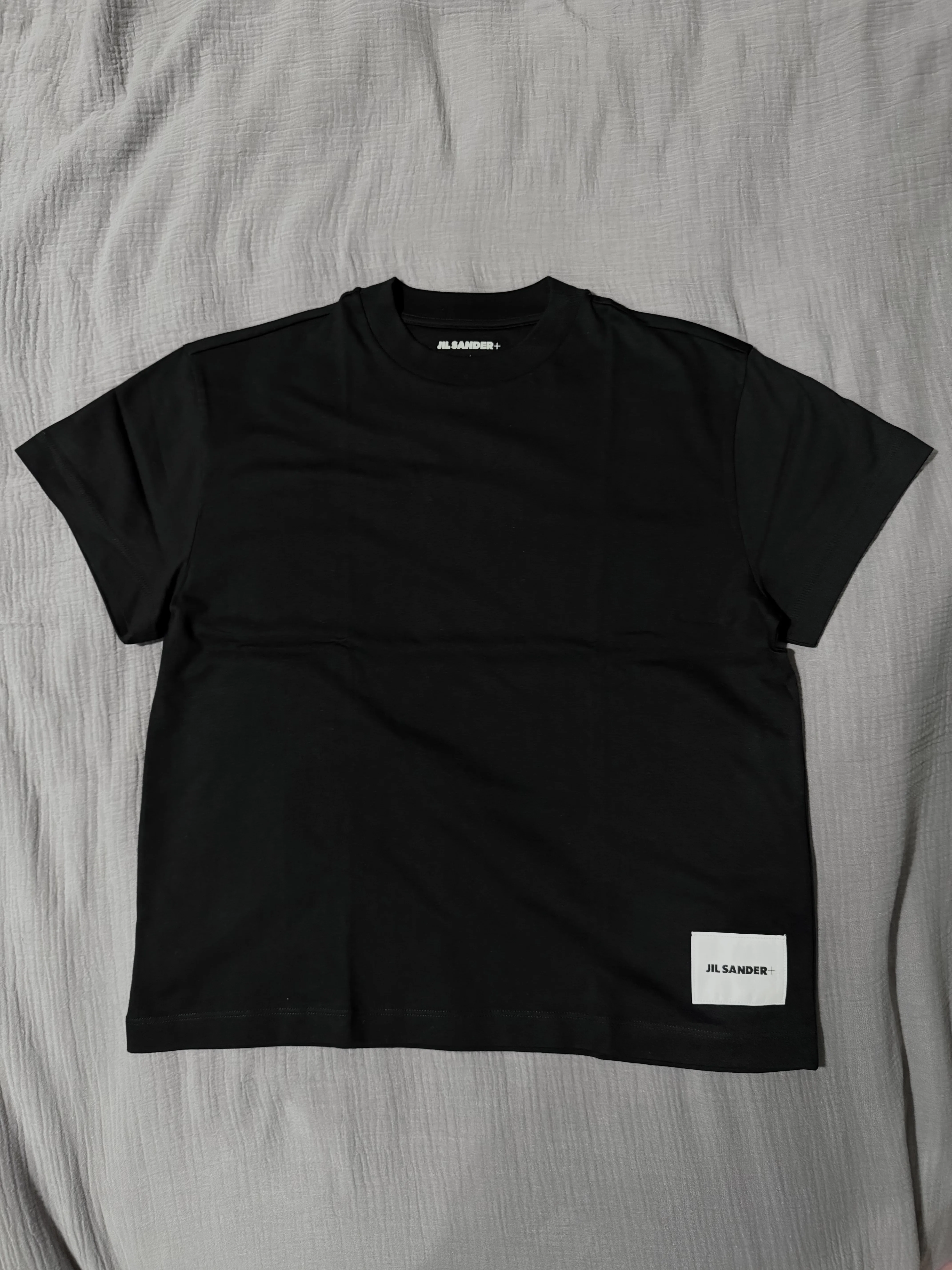 新品 JIL SANDER+ パックTシャツ 短丈無地Tシャツ ユニセックス 黒 無地T 2026｜YUKI