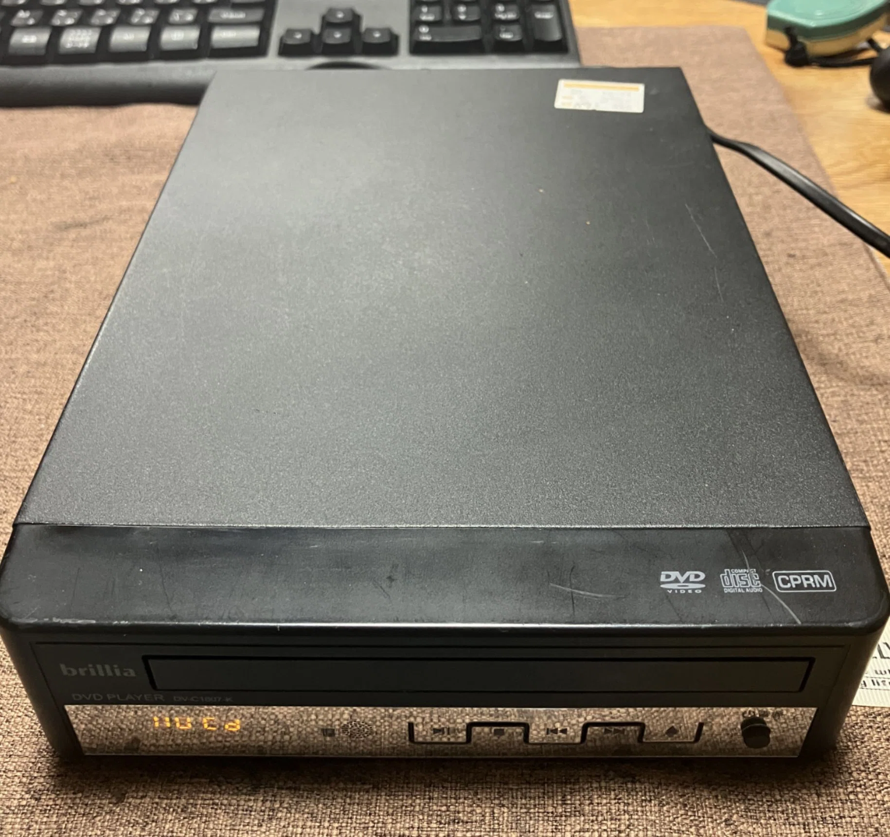 330円のNGのDVDプレーヤーを修理しアンプを内蔵する｜onzdime
