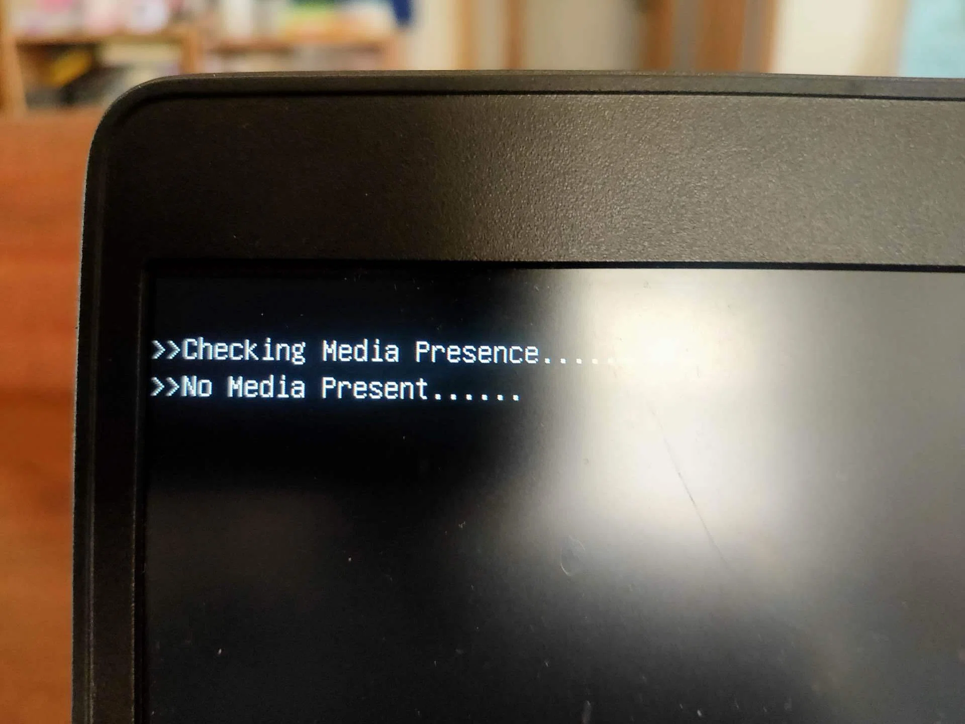 Dell ノートパソコン 起動エラー 直し方｜hiro diyer tutorial
