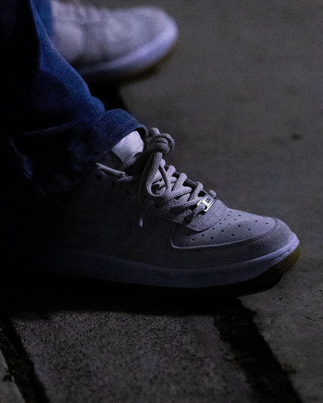スケーターのステイタスとしてのNIKE SB AIR FORCE 1。｜HIGHFIVE