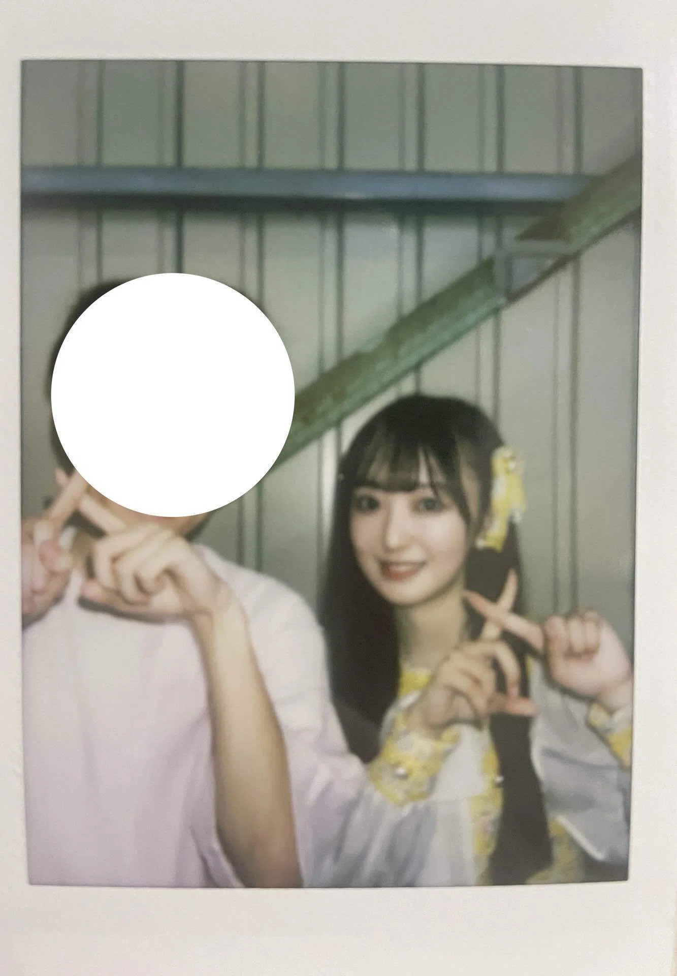 アイドルとチェキ•写真を撮る時のポーズ40選 ペアチェキ編｜ばばっち