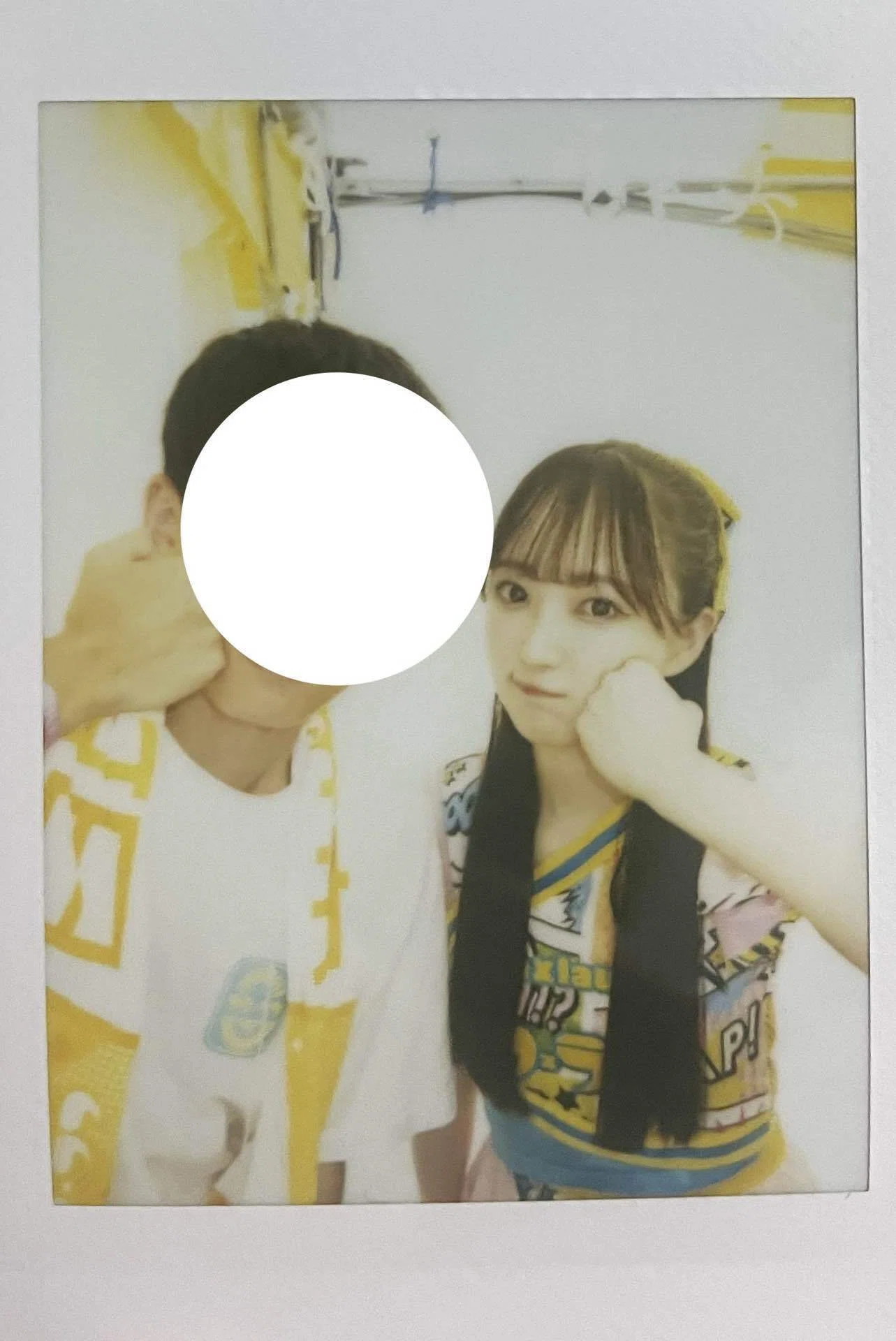 アイドルとチェキ•写真を撮る時のポーズ40選 ペアチェキ編｜ばばっち