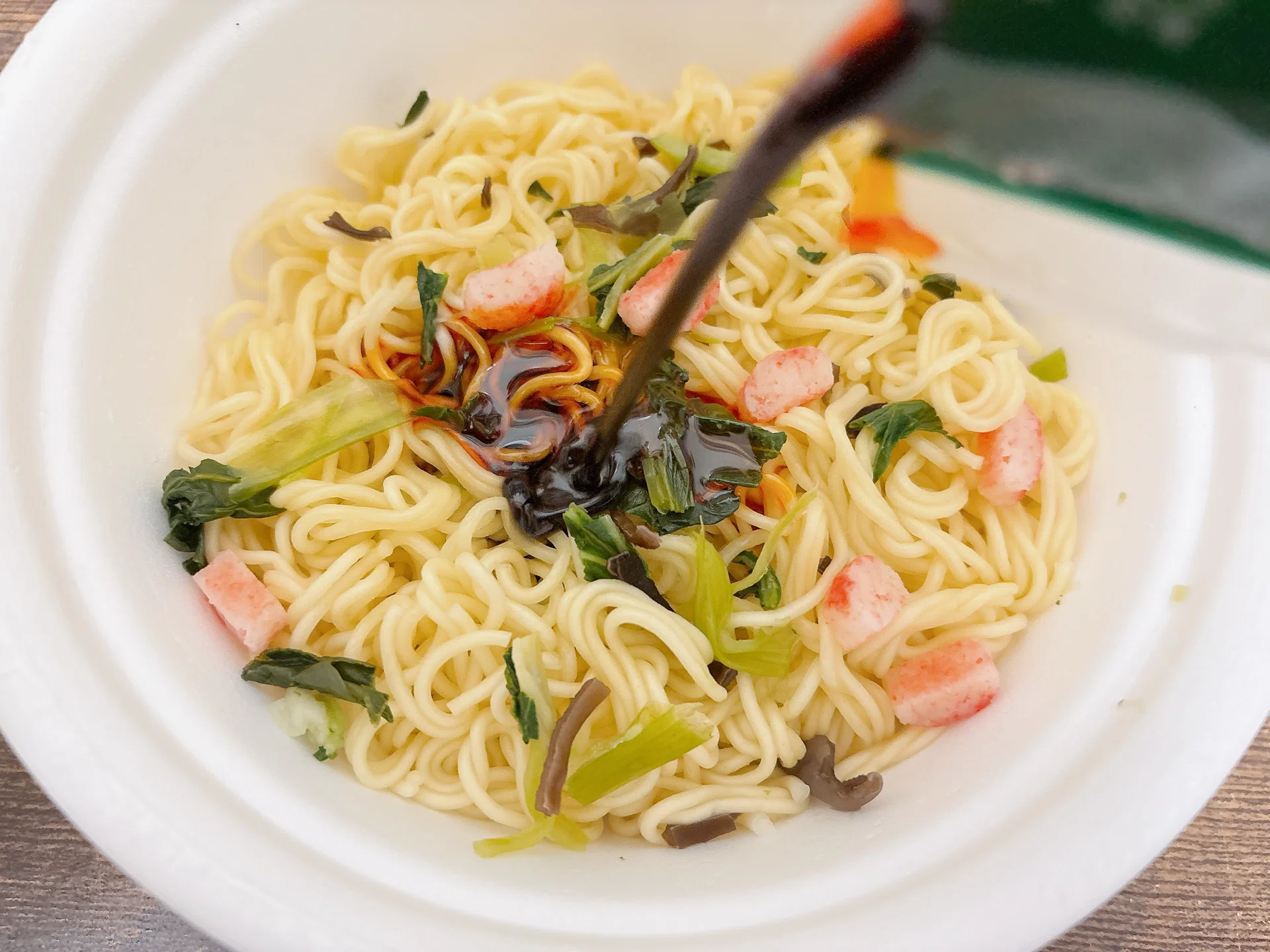 Cup Noodle Ranking #483 Chuka Zanmai Cup Eirin Hot and Sour Yakisoba ...