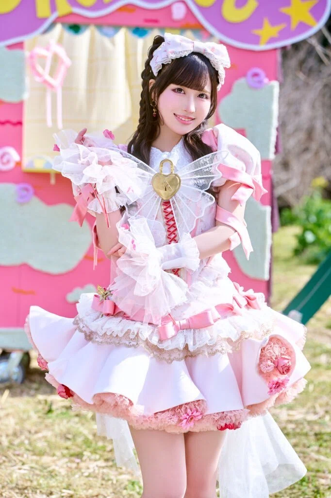 (元)ChumToto チャムトト 江本夏渚 チェキ12枚セット 江本夏渚のこと｜hachinohe