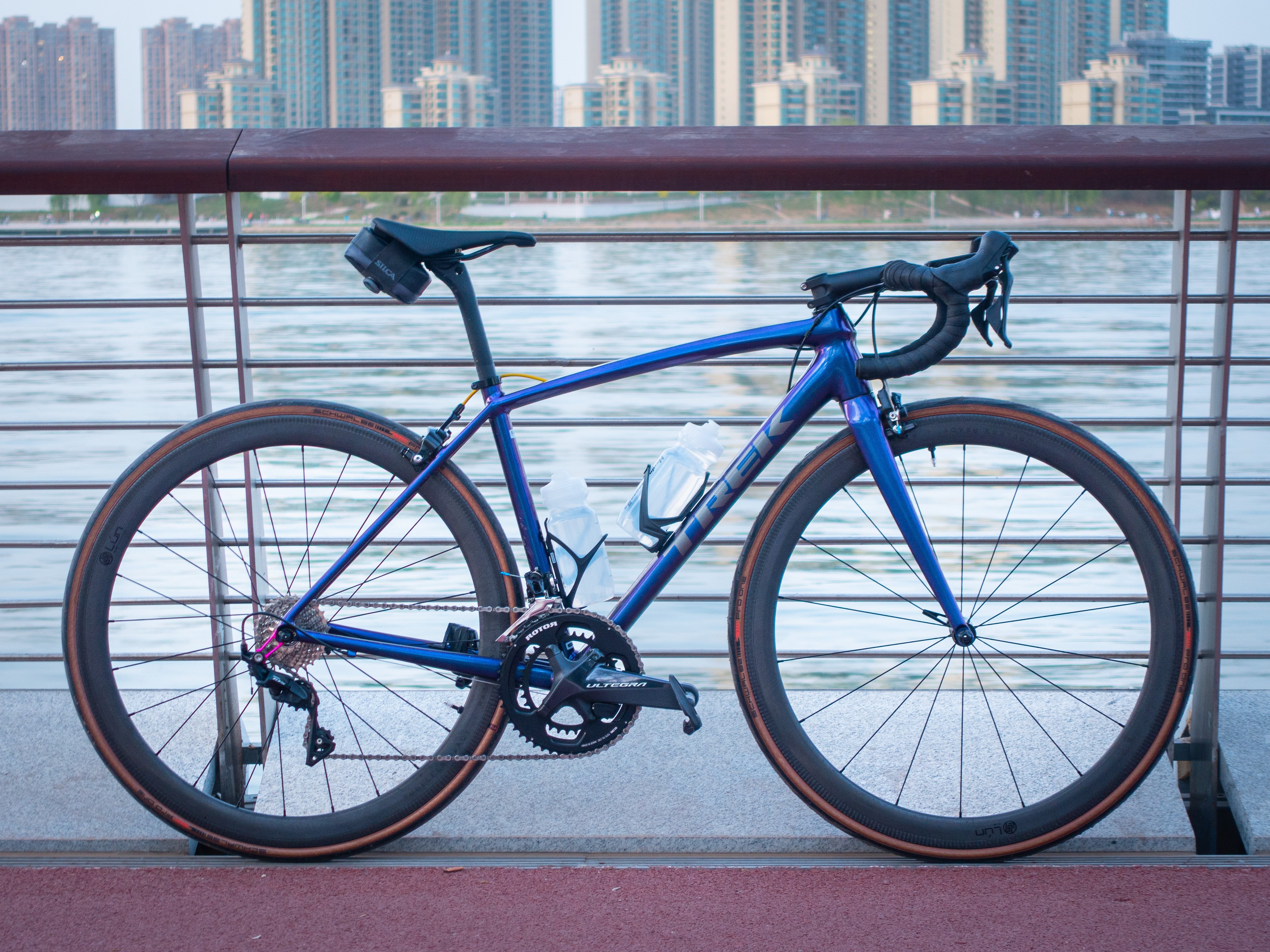 自転車　　買って半年 Missed] I won a bid on a non-repairable junk road bike on Yahoo