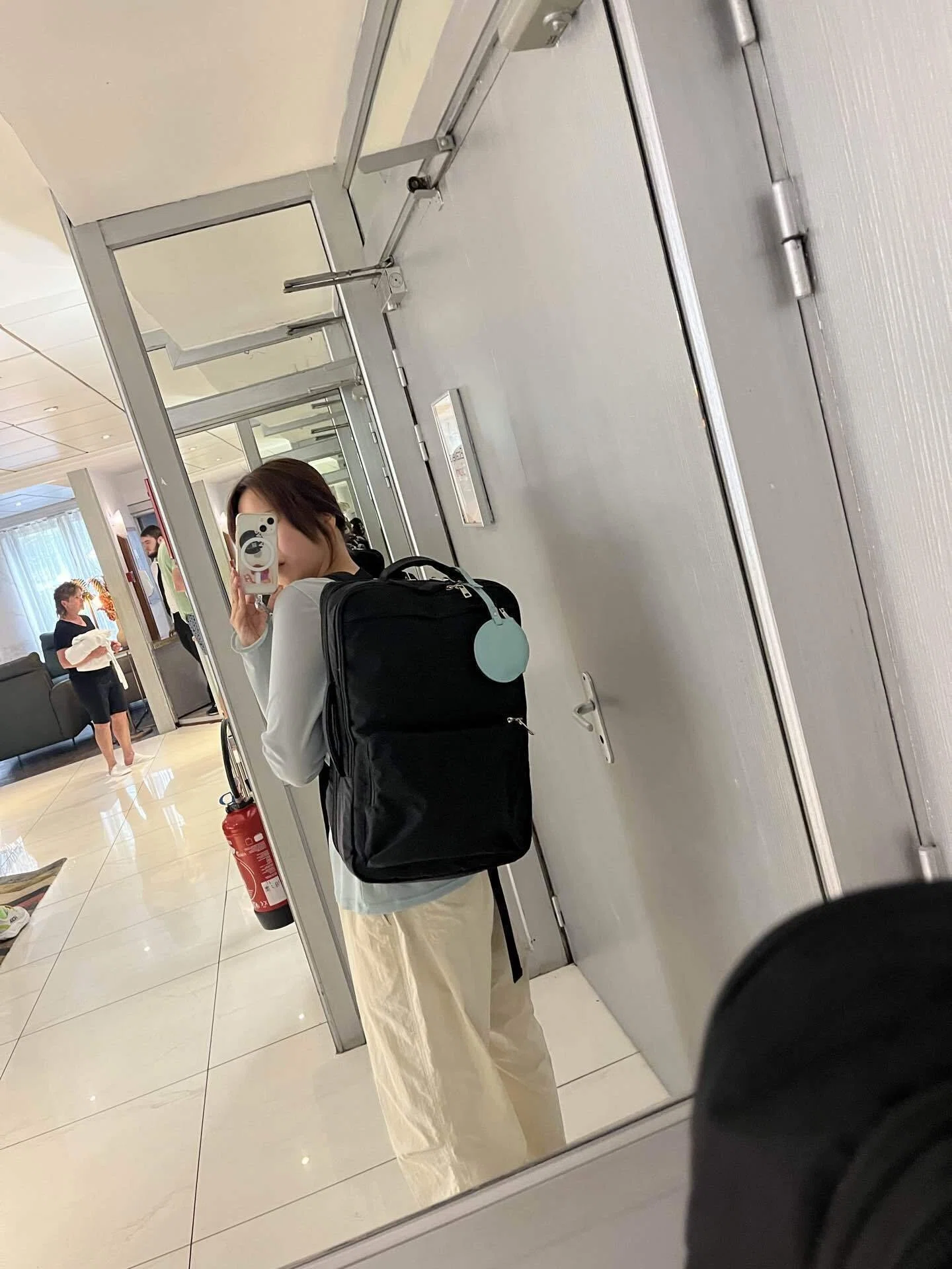 ヨーロッパ旅行におすすめな Aww 圧縮バックパックレビュー！2週間