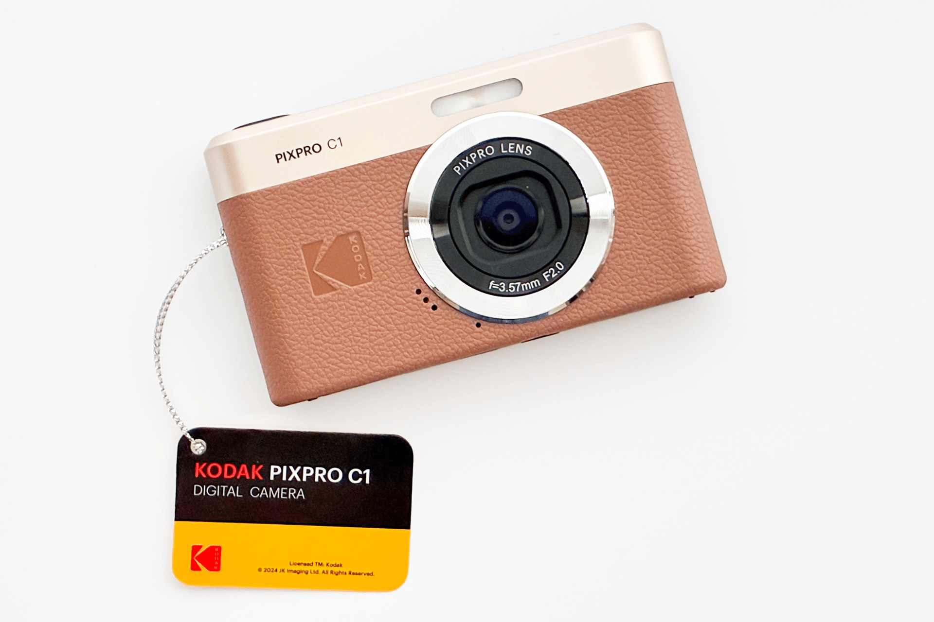 スマホのほうが綺麗なのに、2万円でレトロなカメラを買った理由