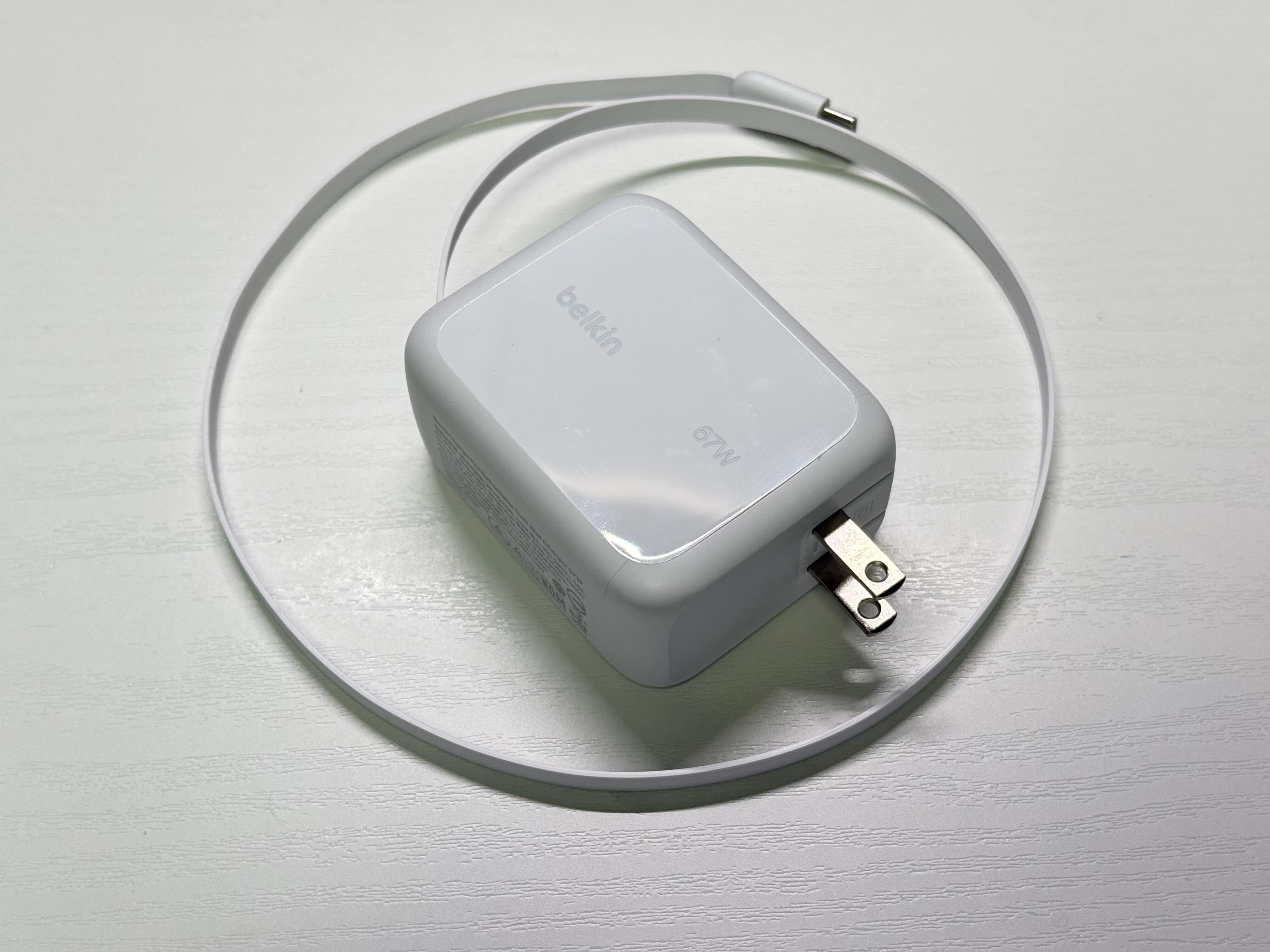 belkin 充電器 Belkinの巻取り式充電器に乗り換えた｜もつ