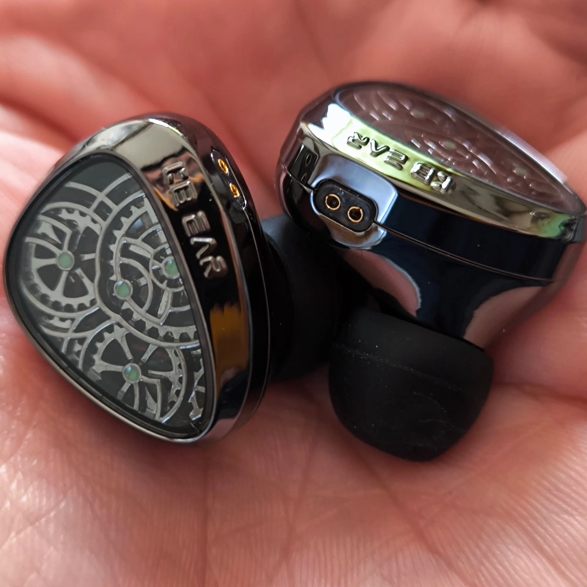KBEAR TB-X (Tourbillon-X) レビュー：中音域の厚みと一体感を楽しむ