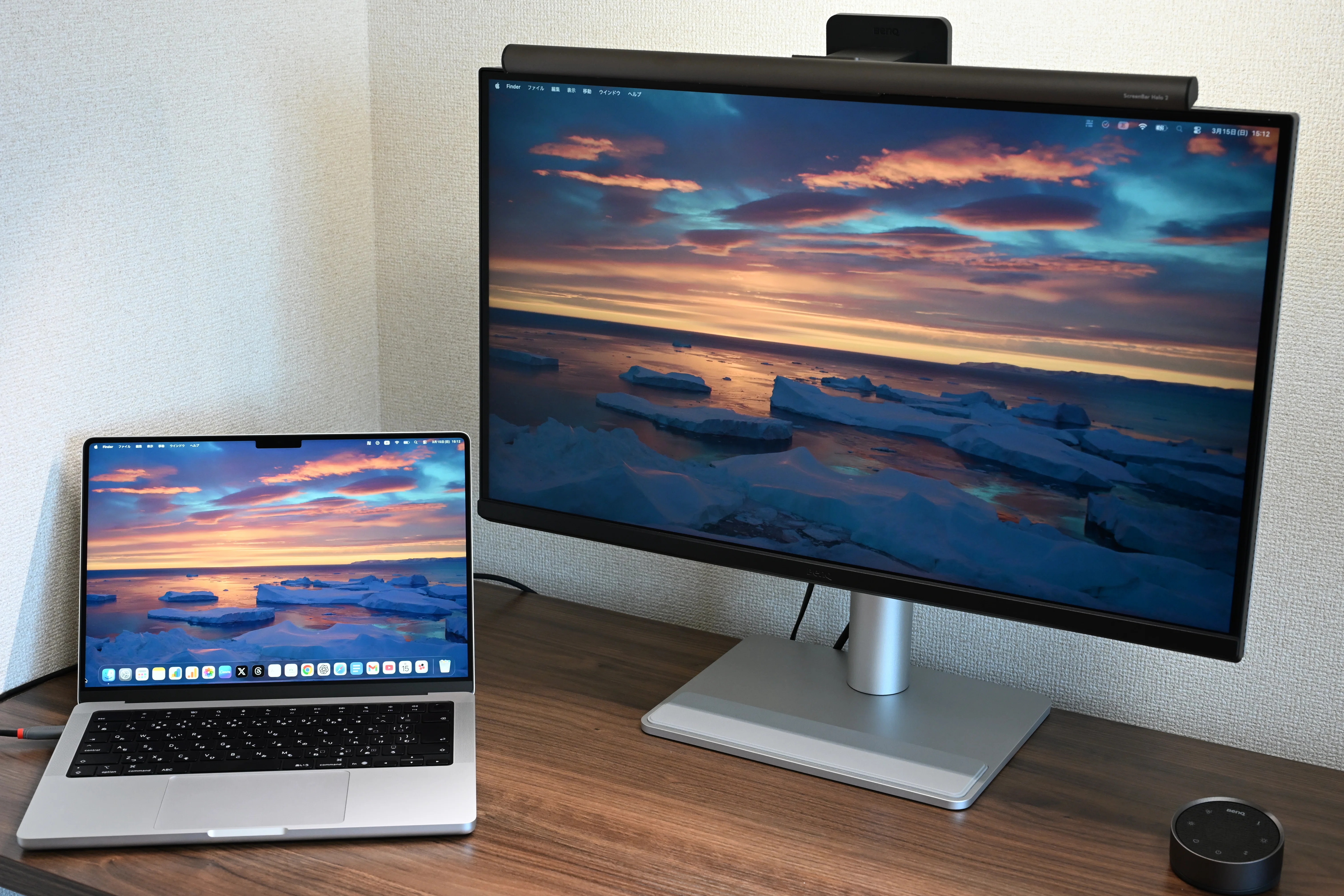 Macの美しさをそのままデスクへ。作業のストレスを手放すモニターBenQ