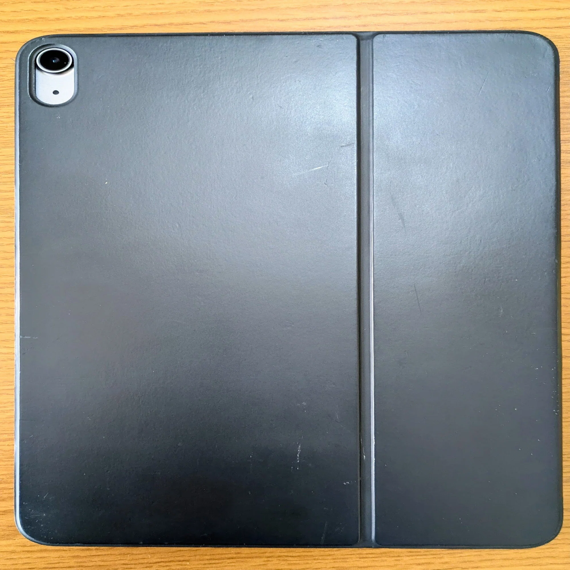 iPad Air (M4) はSmart Keyboard Folioがベストマッチすることを確認 