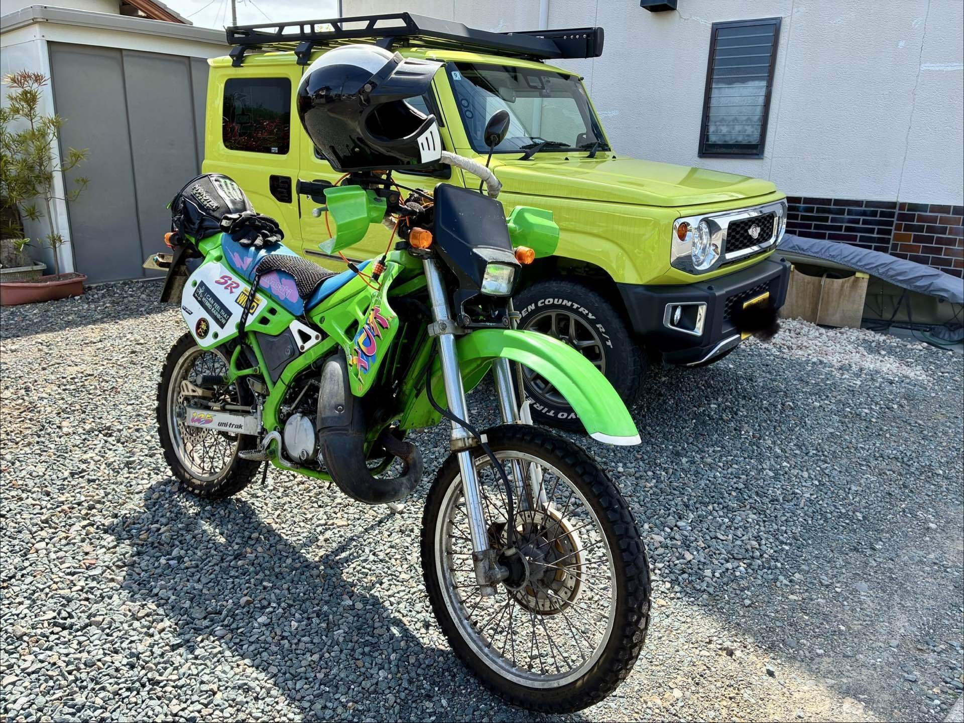 30年ぶりのツーリング。愛車KDX125SRと最新バイクの進化に驚く一日