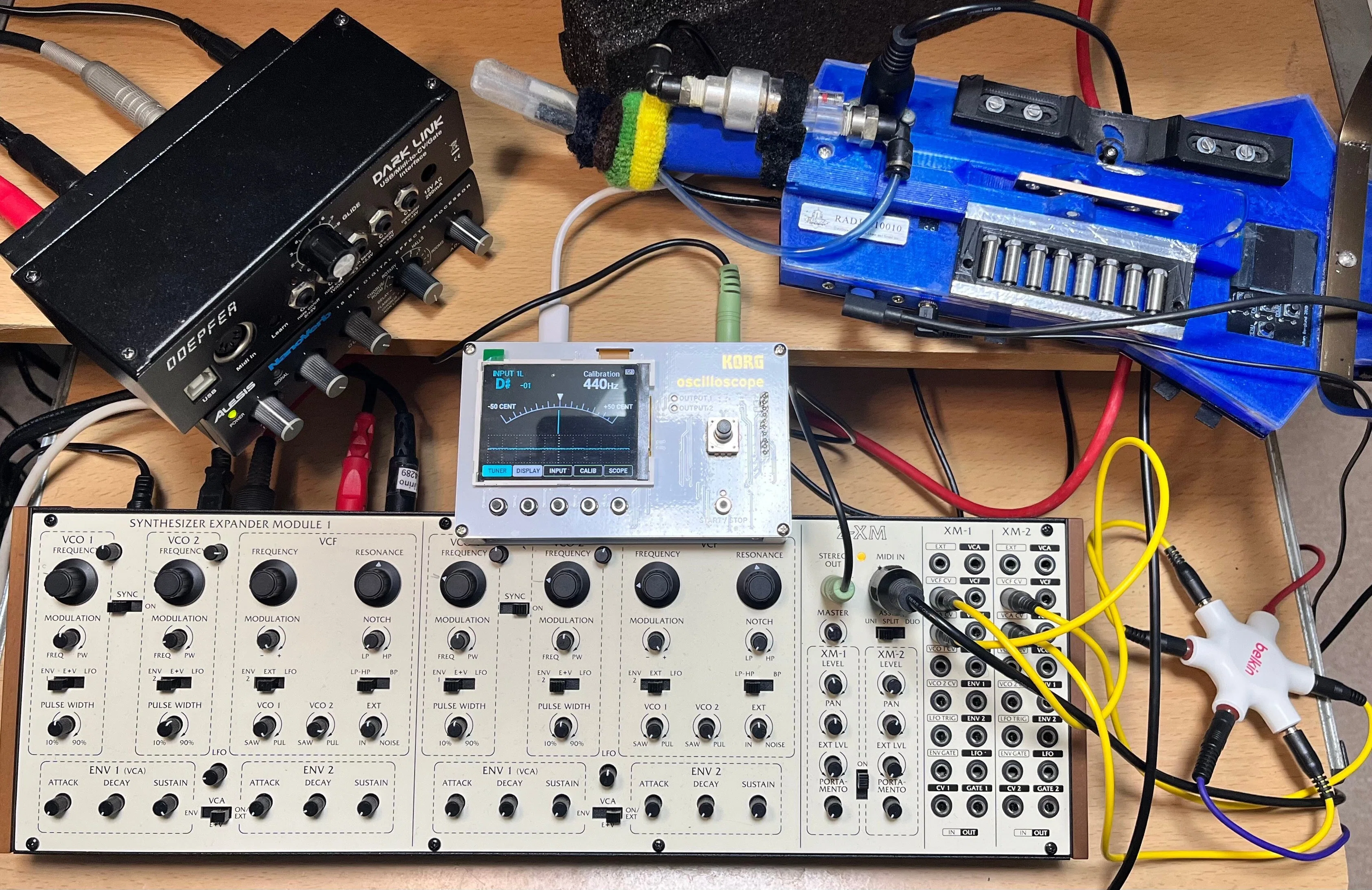 WS音源探訪] Behringer 2-XM (その1） ｜接続とイニシャライズパッチ