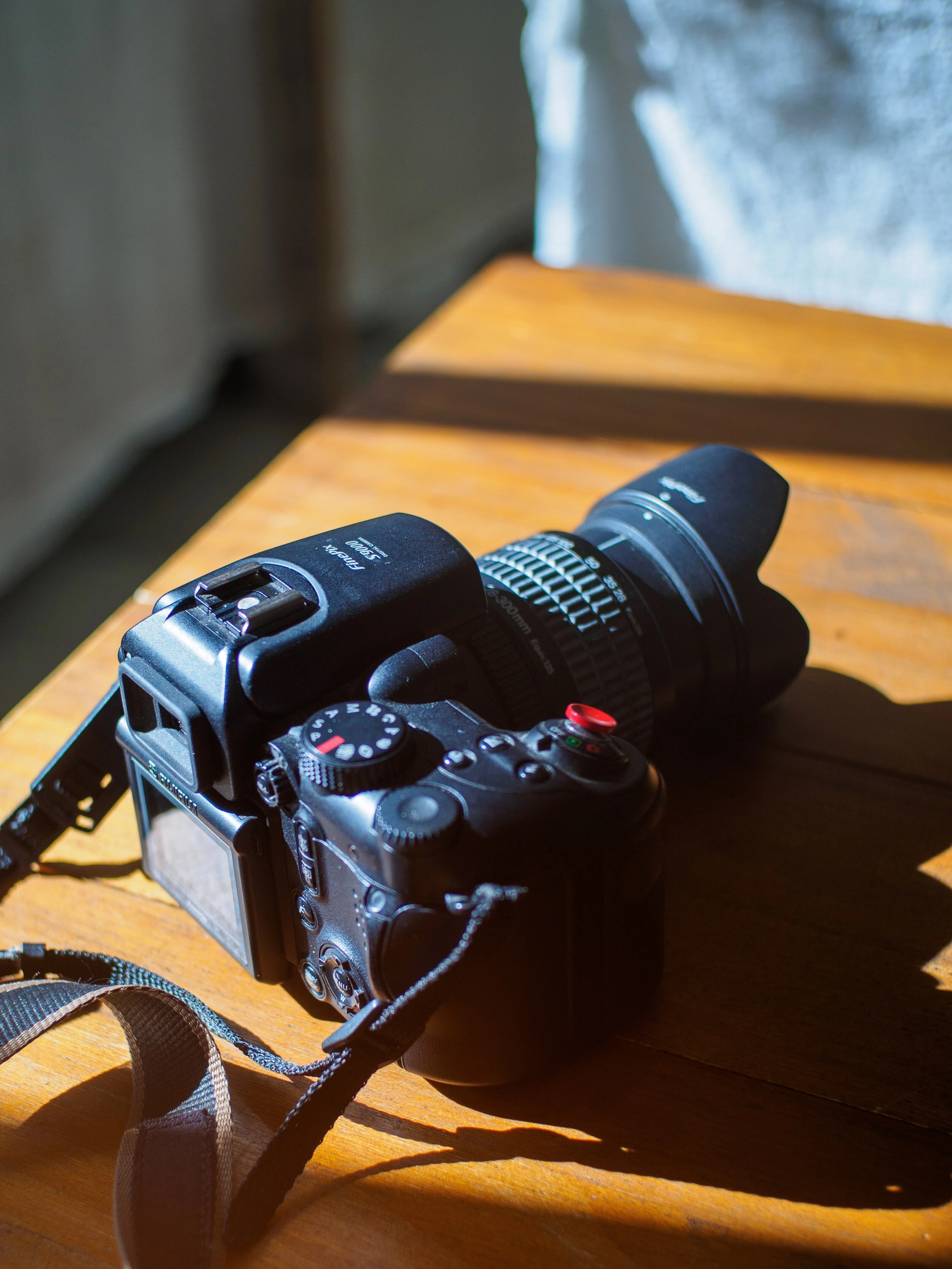 FUJIFILM FinePix S9000｜キョウスケ