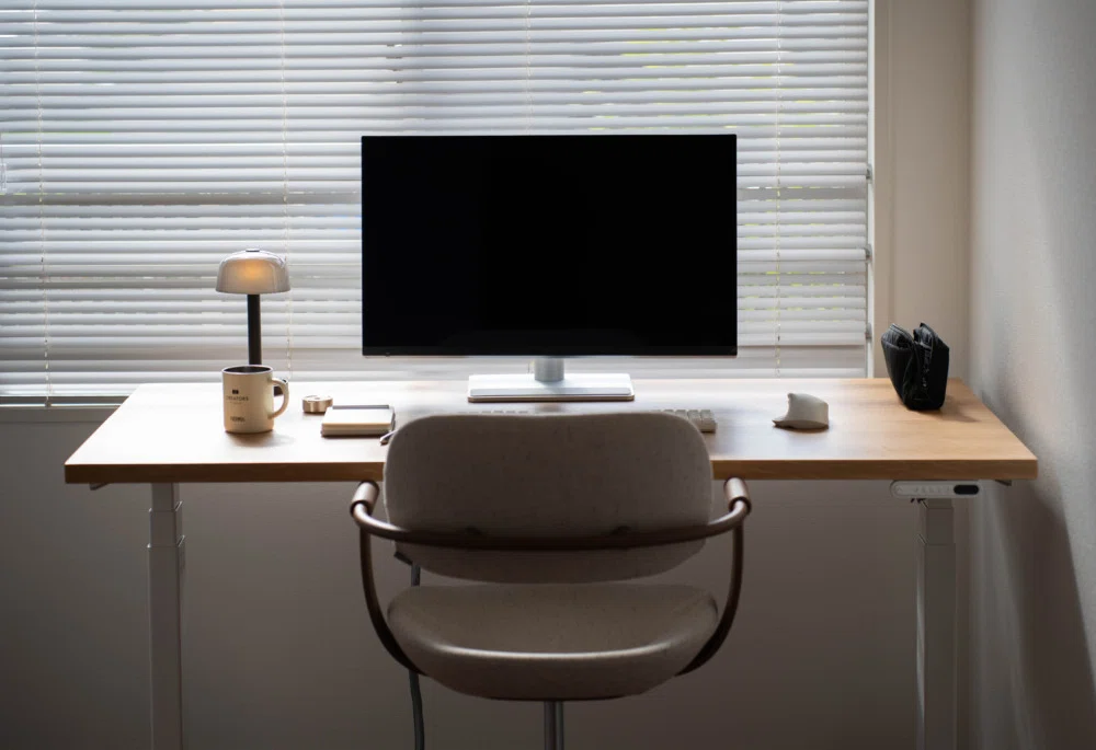 Creating a Comfortable Home Office with a KANADEMONO Electric
