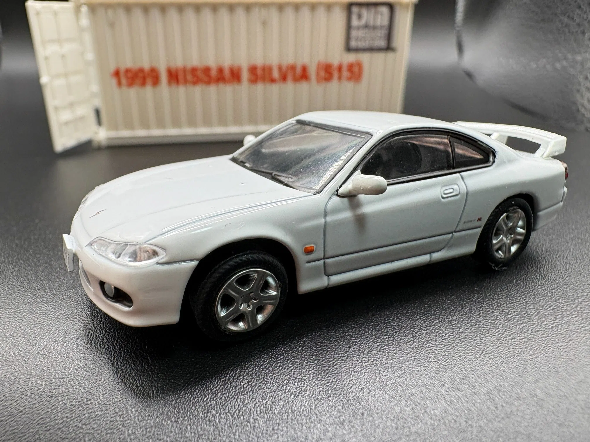 DIECAST MASTERSミニカー1/64日産シルビア S15 ホワイト新品 DIECAST MASTERS 1/64 日産 シルビア S15 ホワイト LHD｜のり