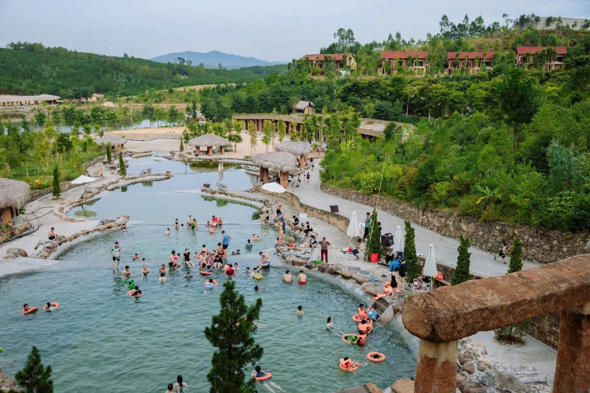 Do Luong Legend Resort
