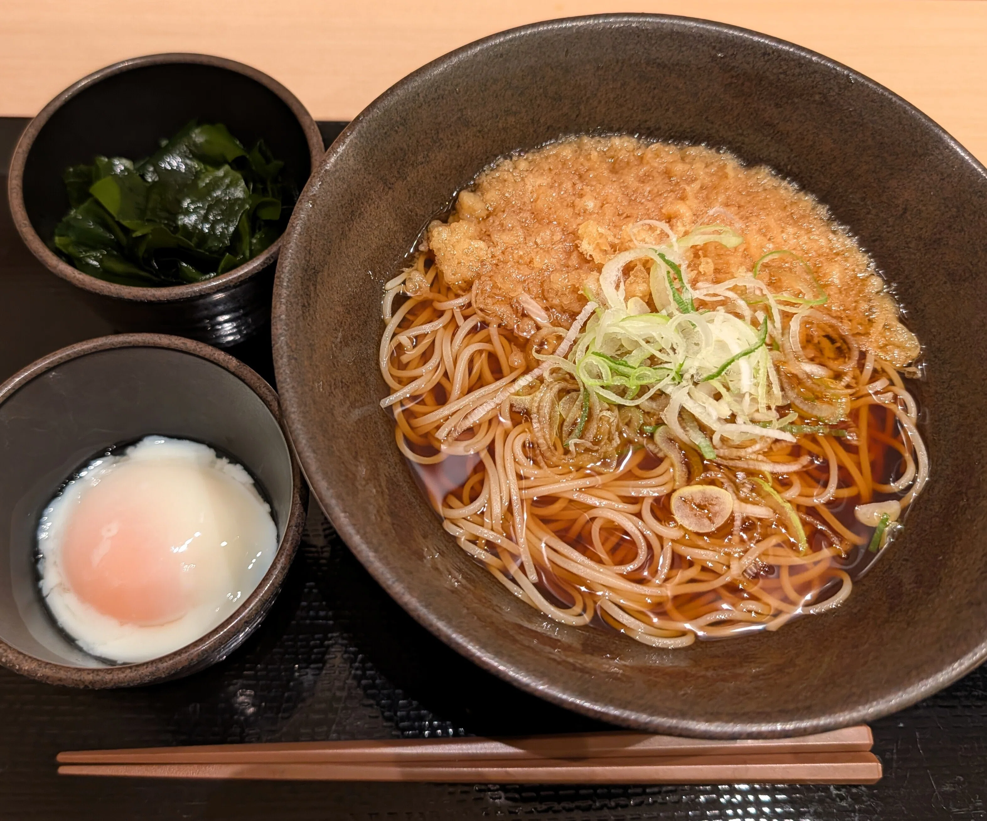 コスパの高い多彩な朝食／そばチェーン店「ゆで太郎」｜菅野ノリヒコ