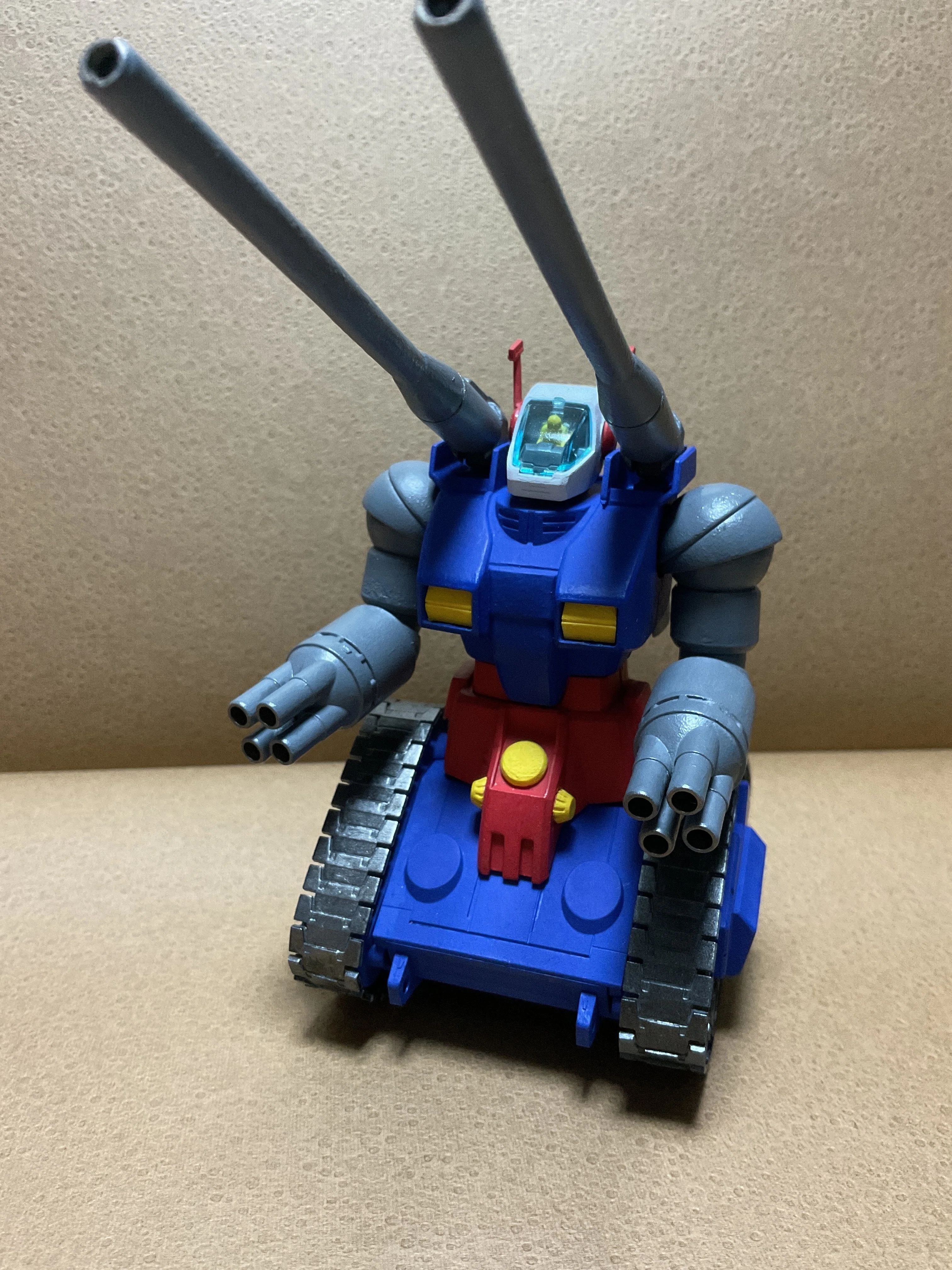 プラモデル制作：ガンプラHG ガンダム・ガンキャノン・ガンタンクを
