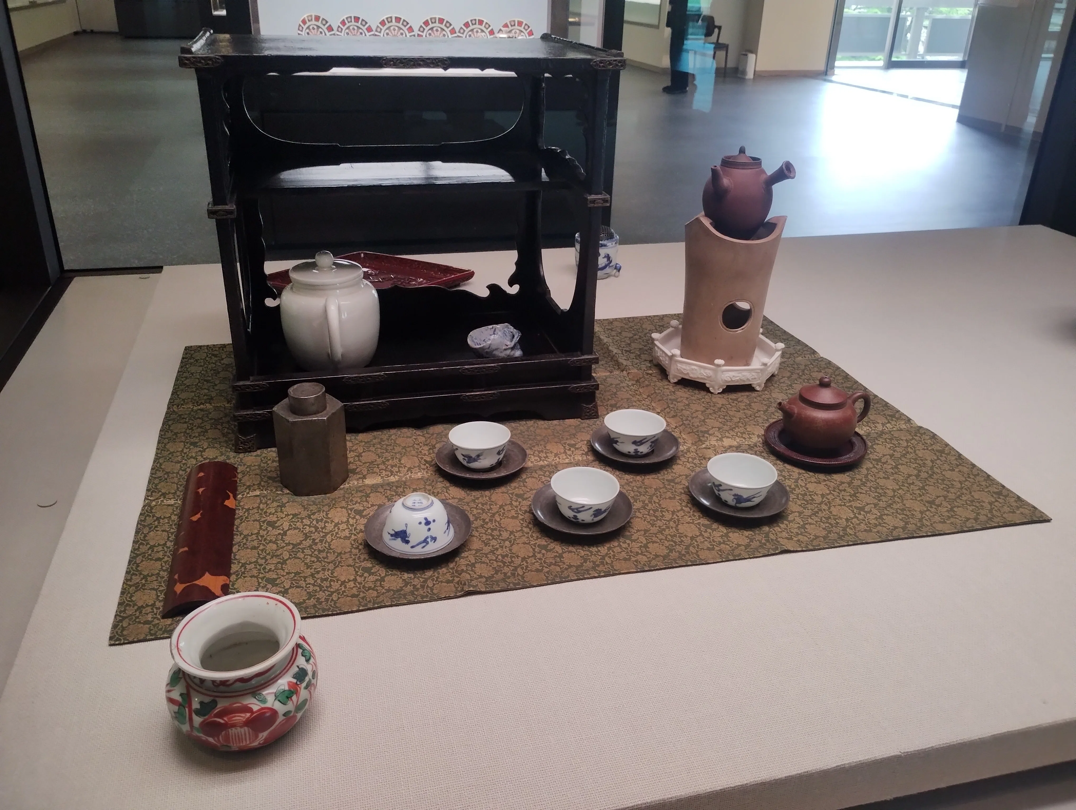 86 茶の器や文化はいろいろでも茶が楽しいことは間違いない｜瀬戸