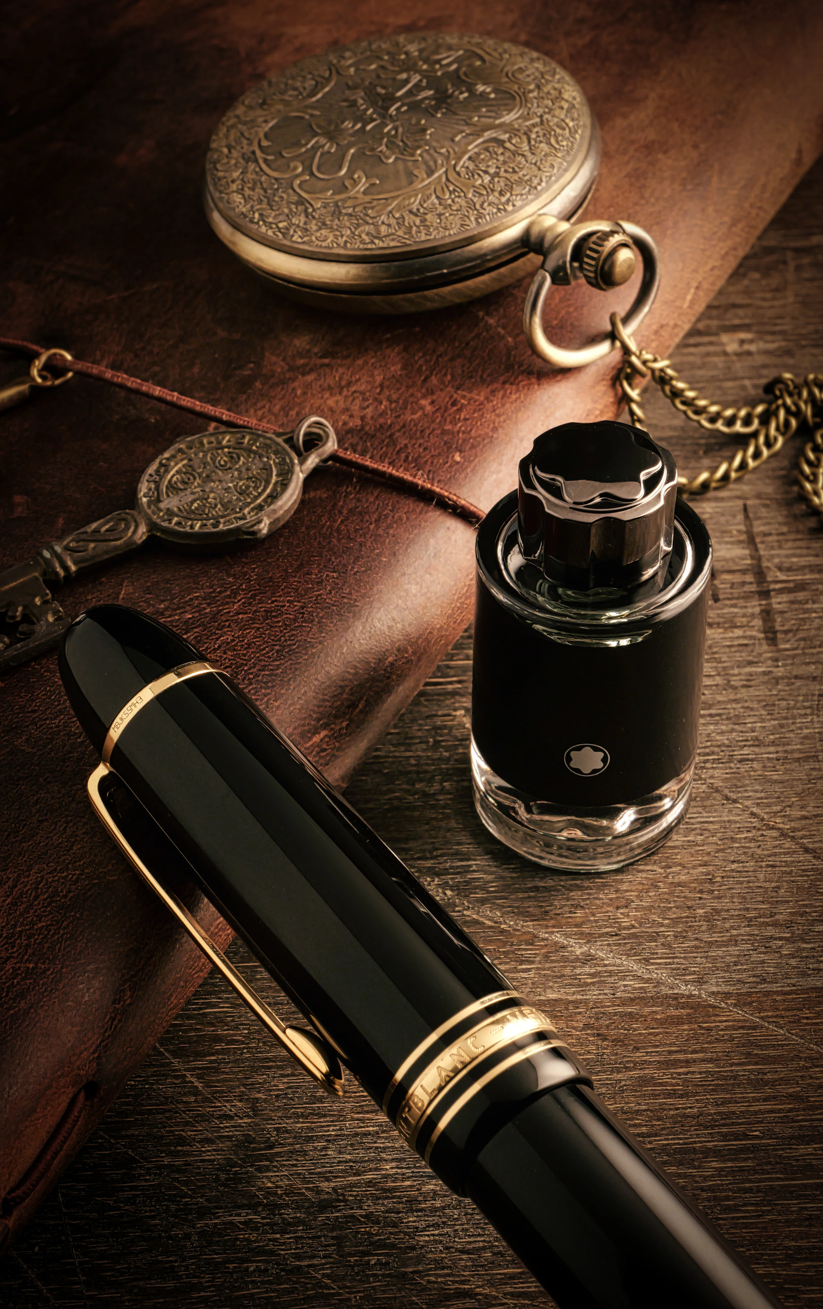 大人のダンディーな香り - Montblanc Explorer｜Hideo Takehara