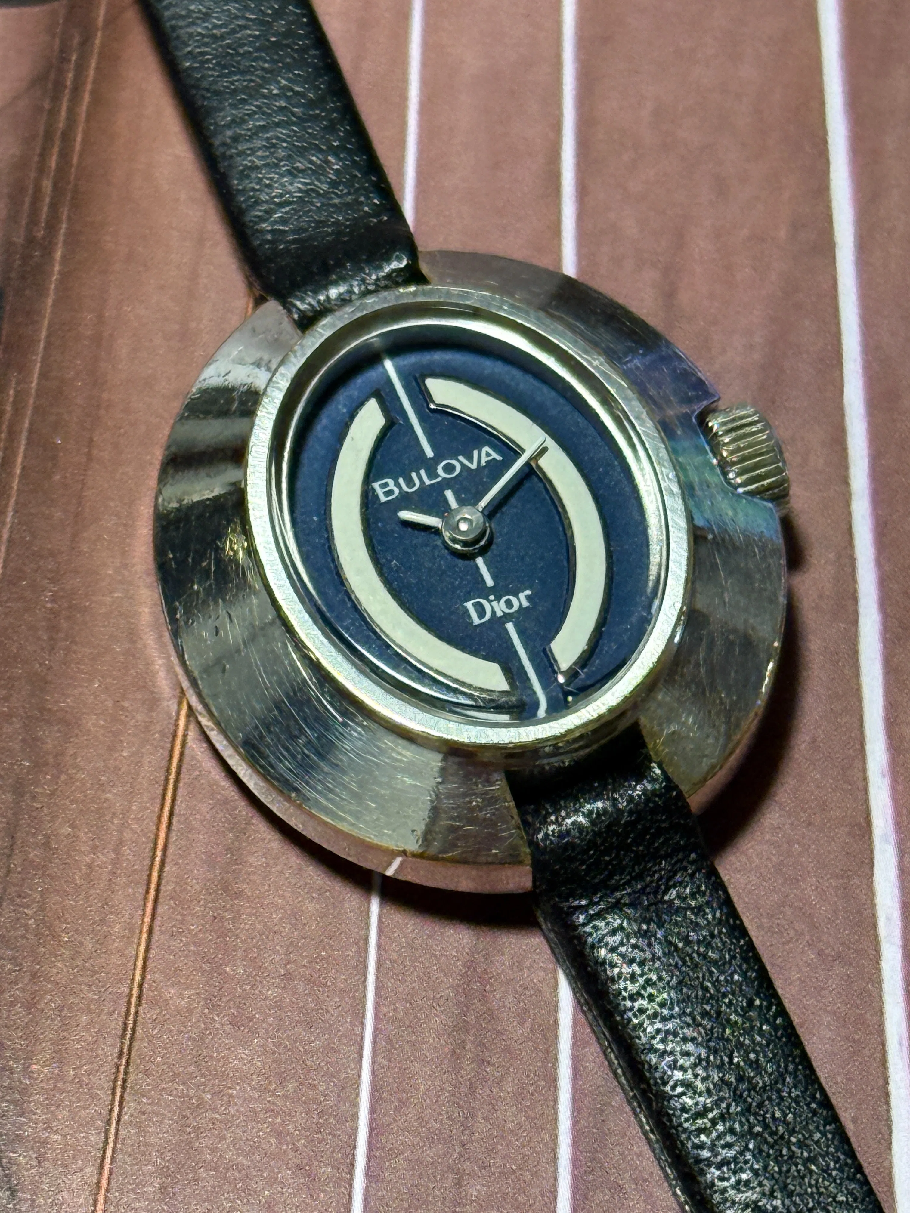 No. 283: A Pioneer of Fashion Watches｜kkclub