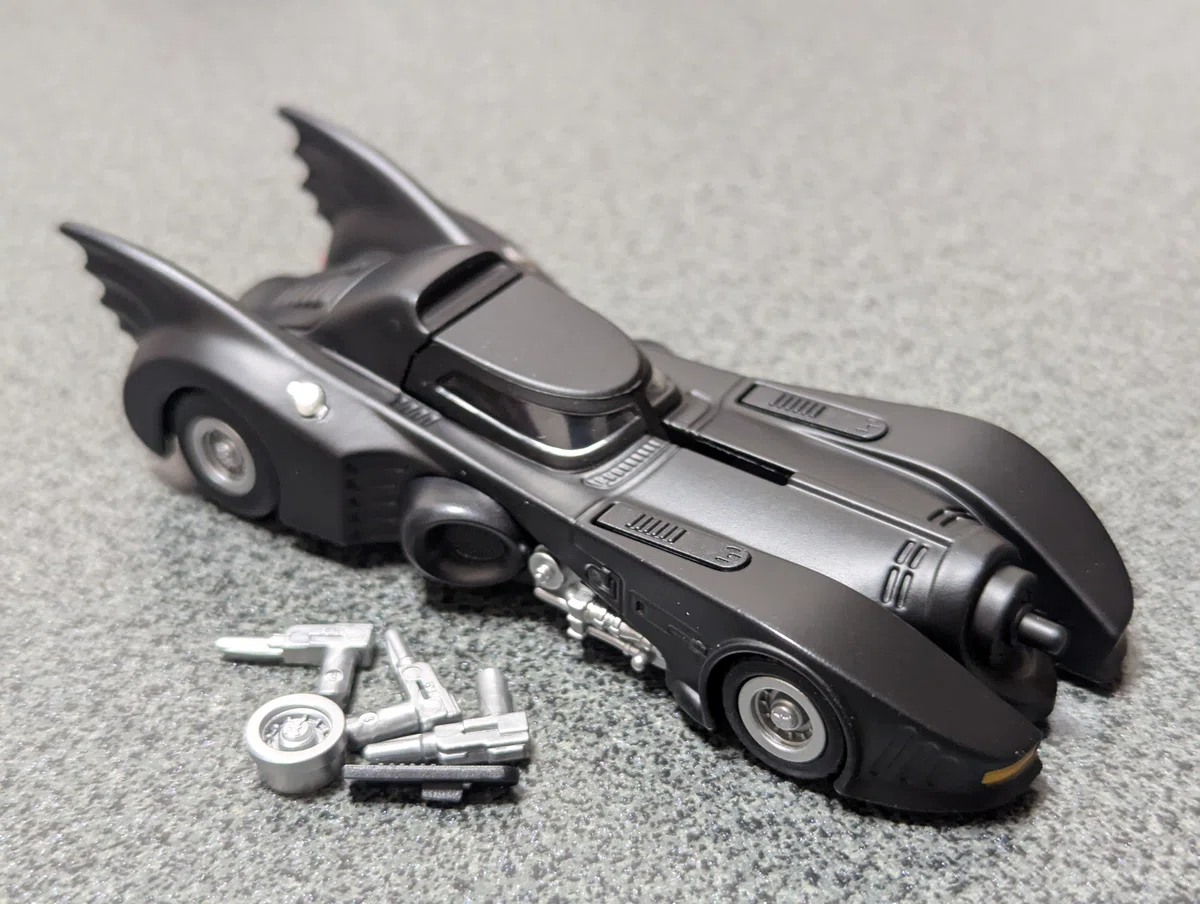 突然】BLOKEESのバットモービルを箱買いしたのでレビューしてみよう 