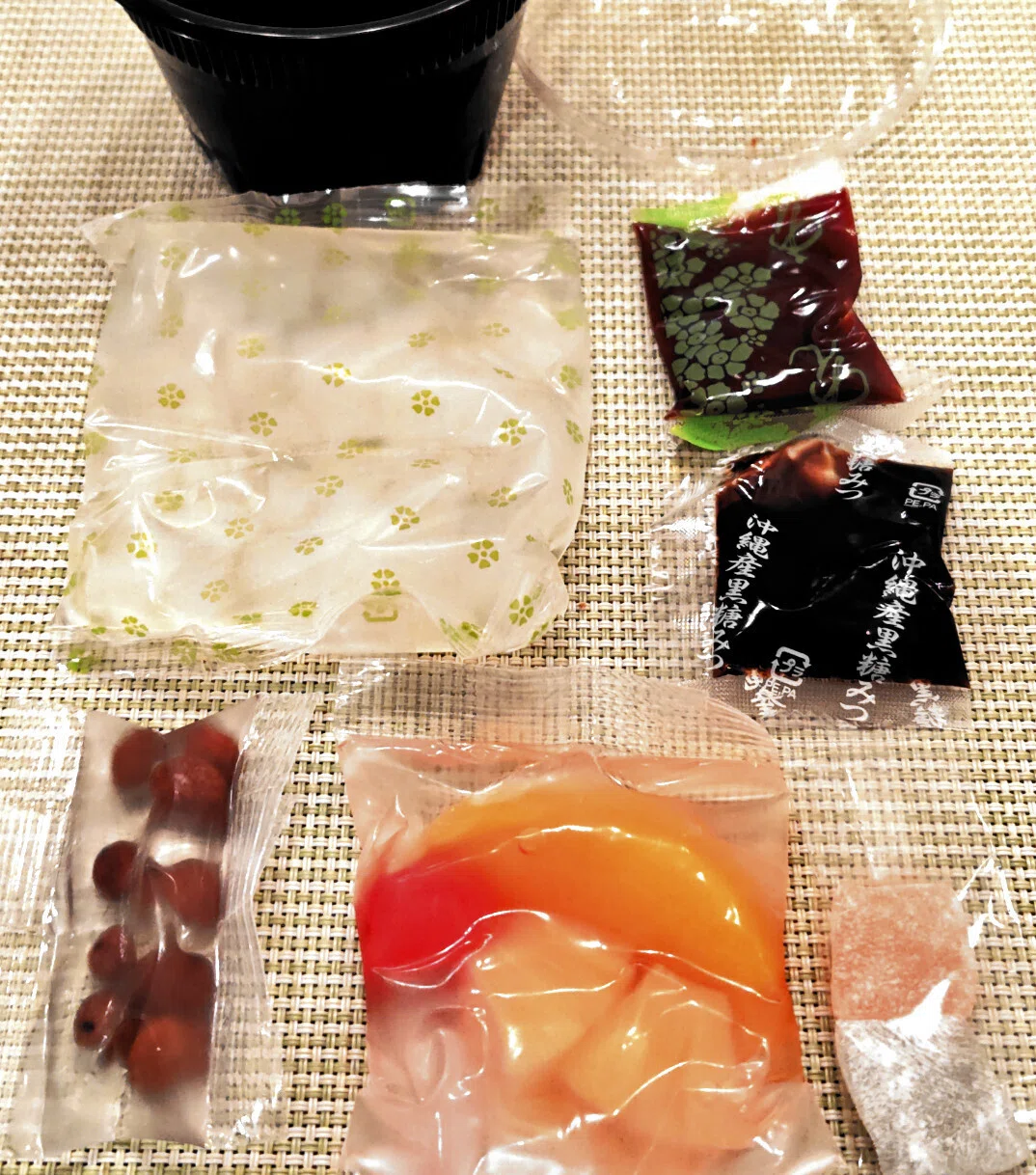 OEMあんみつ」 和菓子店の葛藤｜左巻きの凝り性
