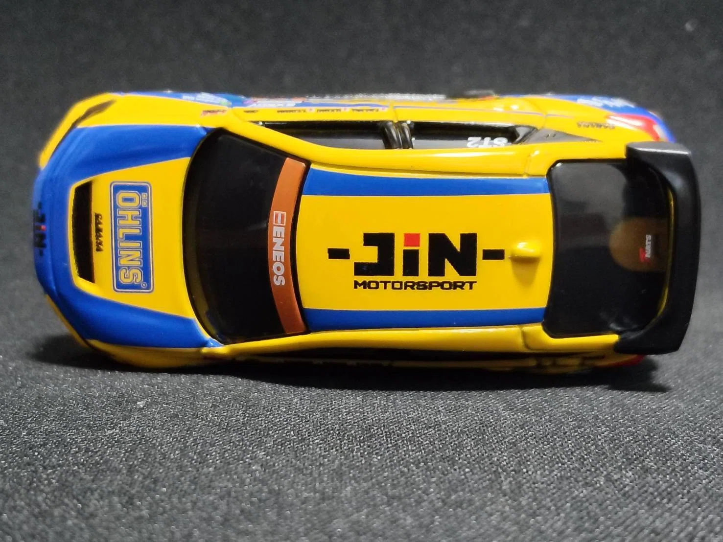 サポルト特注トミカ『ドライビングマジック×日本自動車大学校』OHLINS