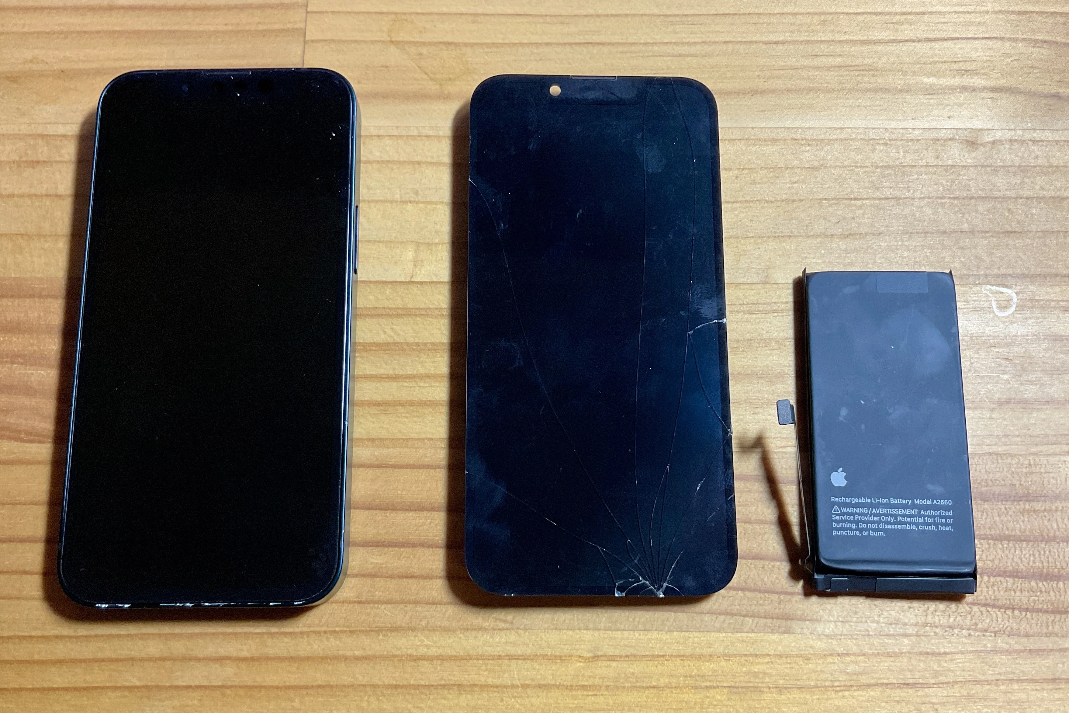 iPhoneの画面と電池交換してみた｜かぼちゃかべ