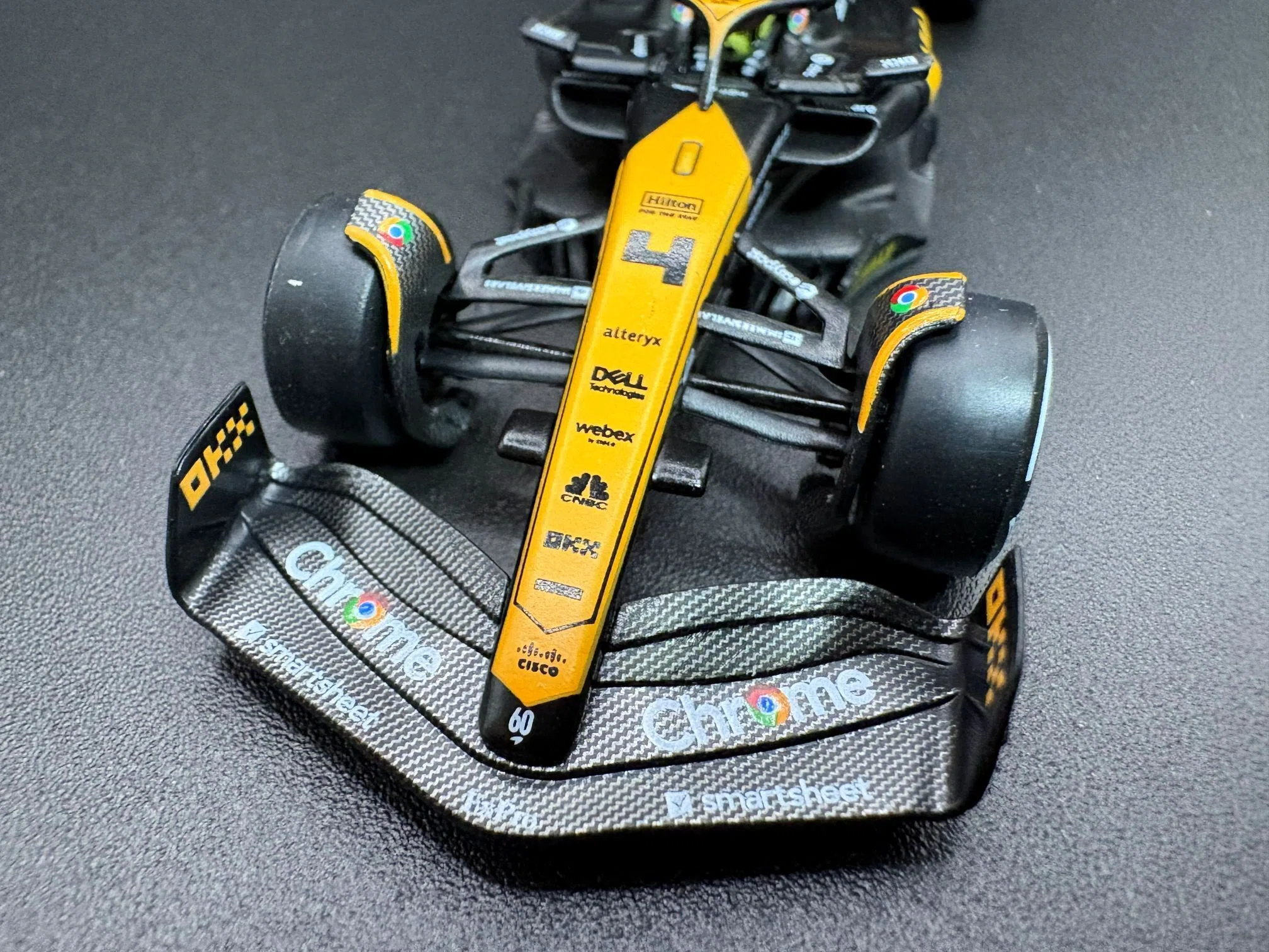 MINI-GT 1/64 マクラーレン F1 MCL60 2023 2位入賞車 #4 日本