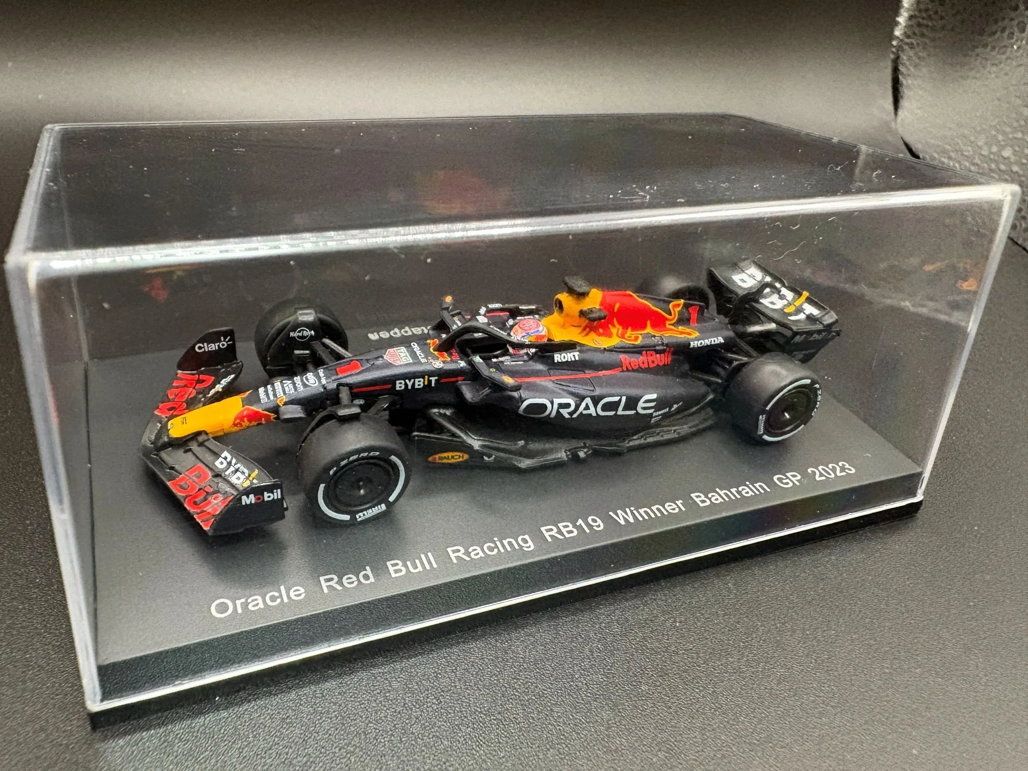 スパーク 1/64 オラクル レッドブル・レーシング 2023 RB19 #1