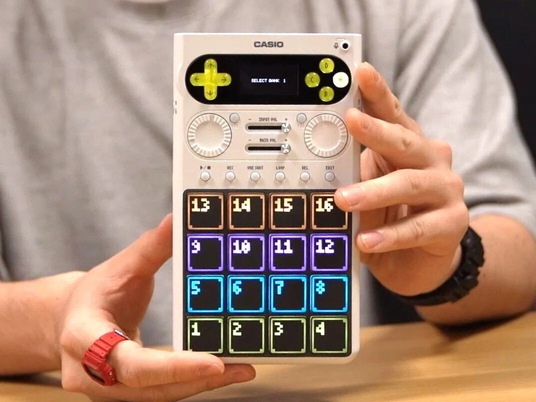 カシオの小型で手軽なサンプラー「SXC-1」を音楽好き若手社員が最速