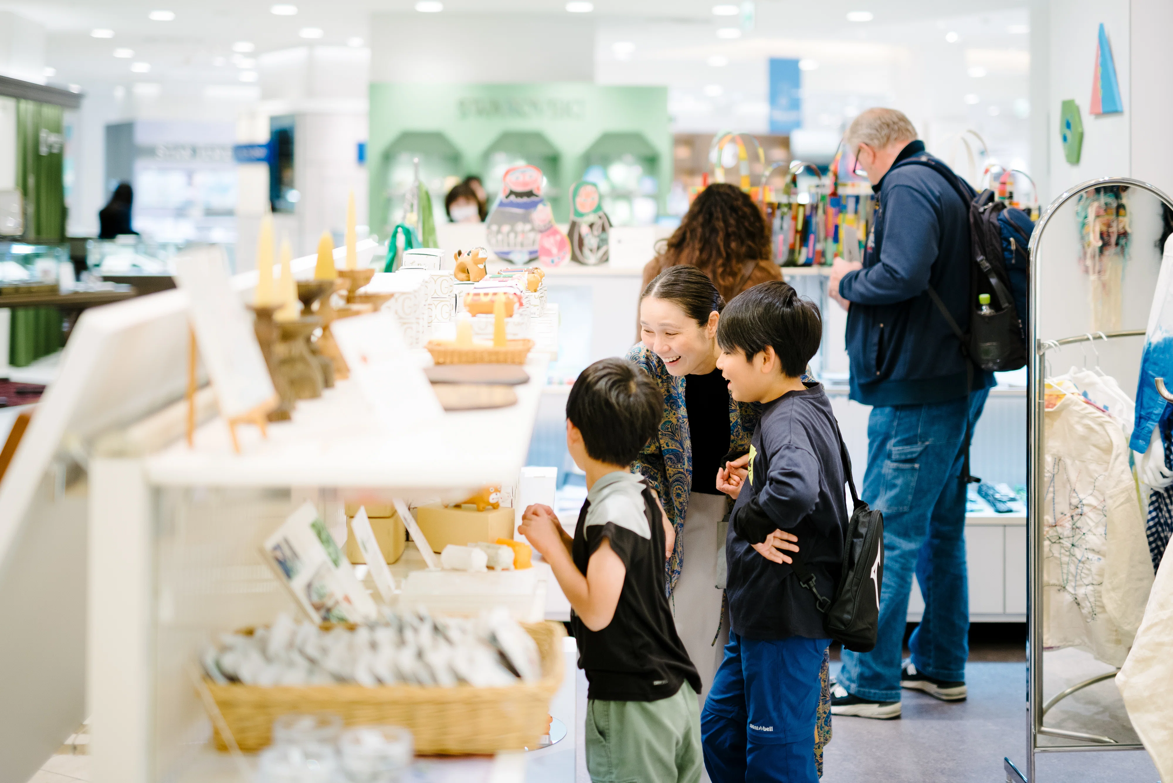 高島屋大阪店〉表現する庭～エイブル・アート30周年記念展～開催