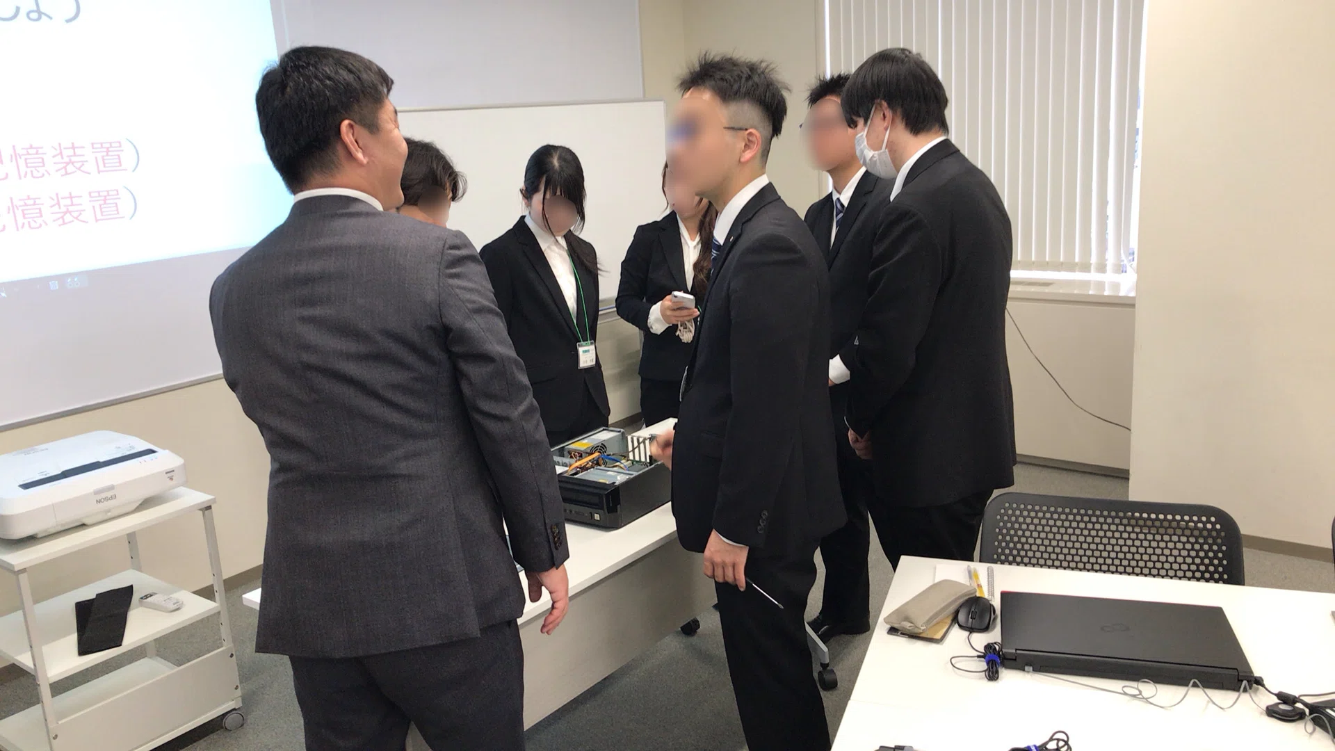 新入社員研修レポート】ウチダカレッジ2026スタートしました！｜ウチダ