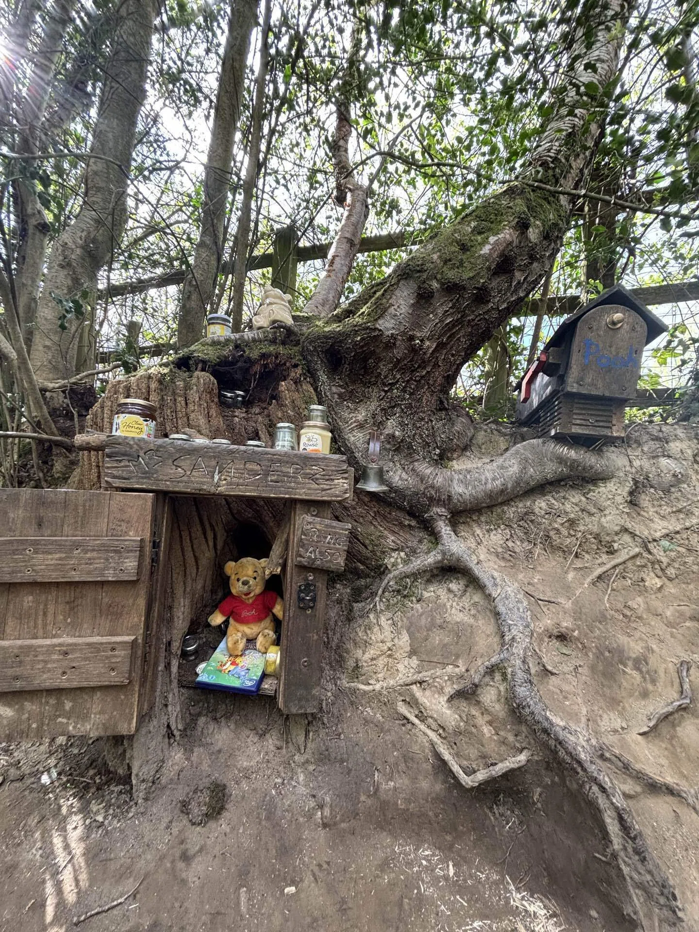 プーさんが生まれた「Hartfield」に聖地巡礼｜ロンドン日帰り旅行