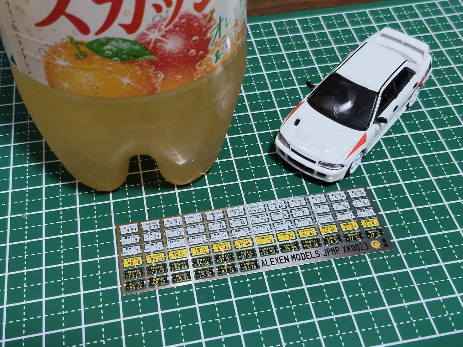 1/64ミニカー用ナンバープレート使ってみた｜岡田衛